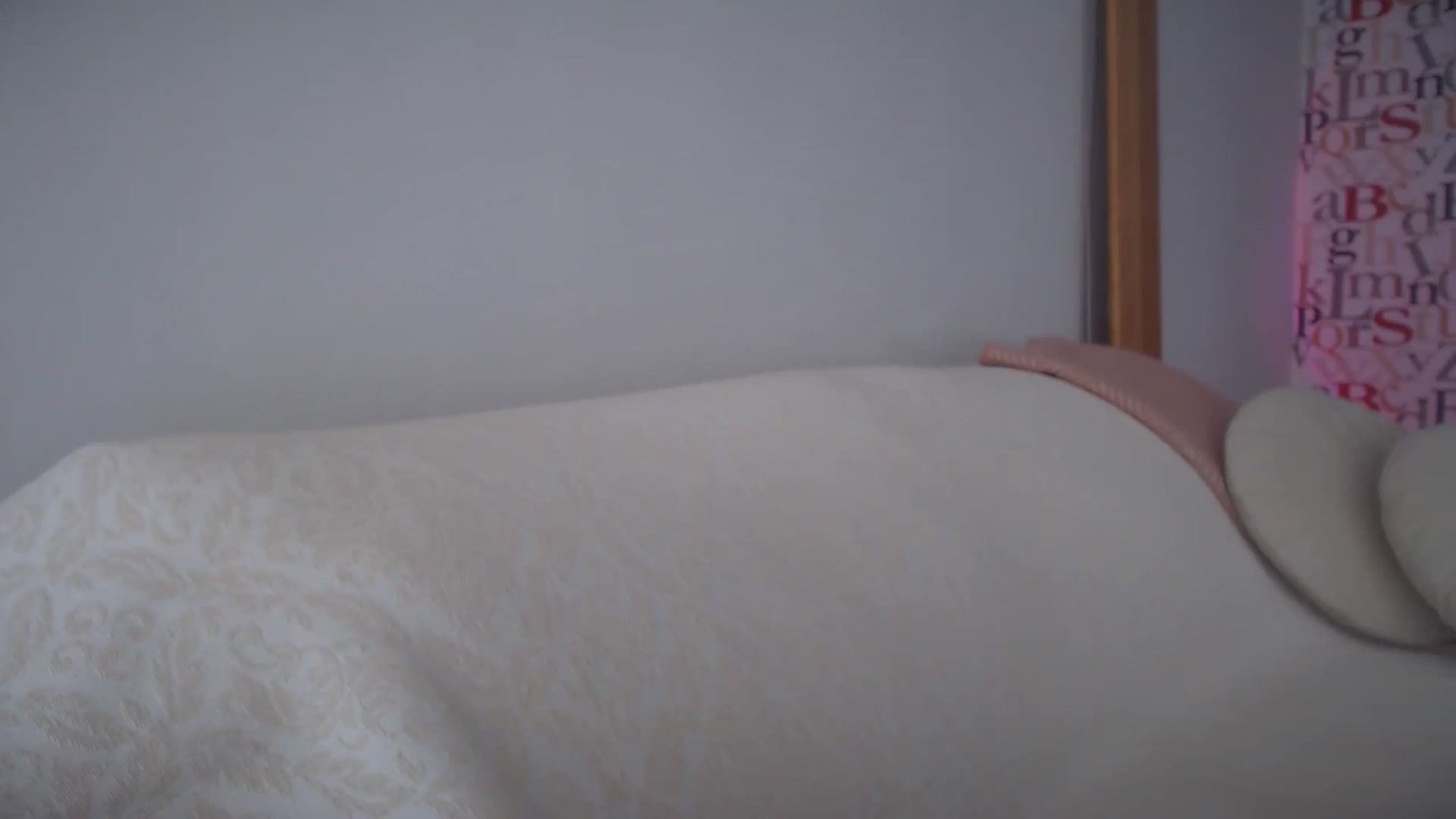 Gallery image thumbnail from Unhappy_one's myfreecams stream on, 04/22/2025, 14:14 image 10 of 20