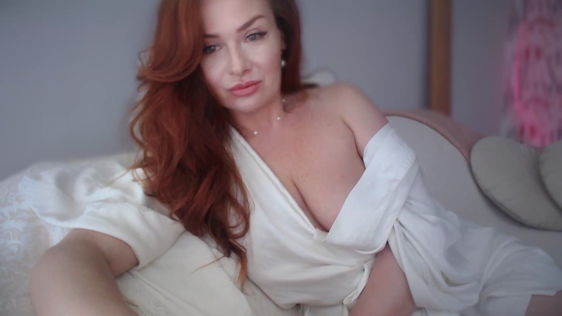 Gallery image thumbnail from Unhappy_one's myfreecams stream on, 04/25/2025, 13:24 image 14 of 20