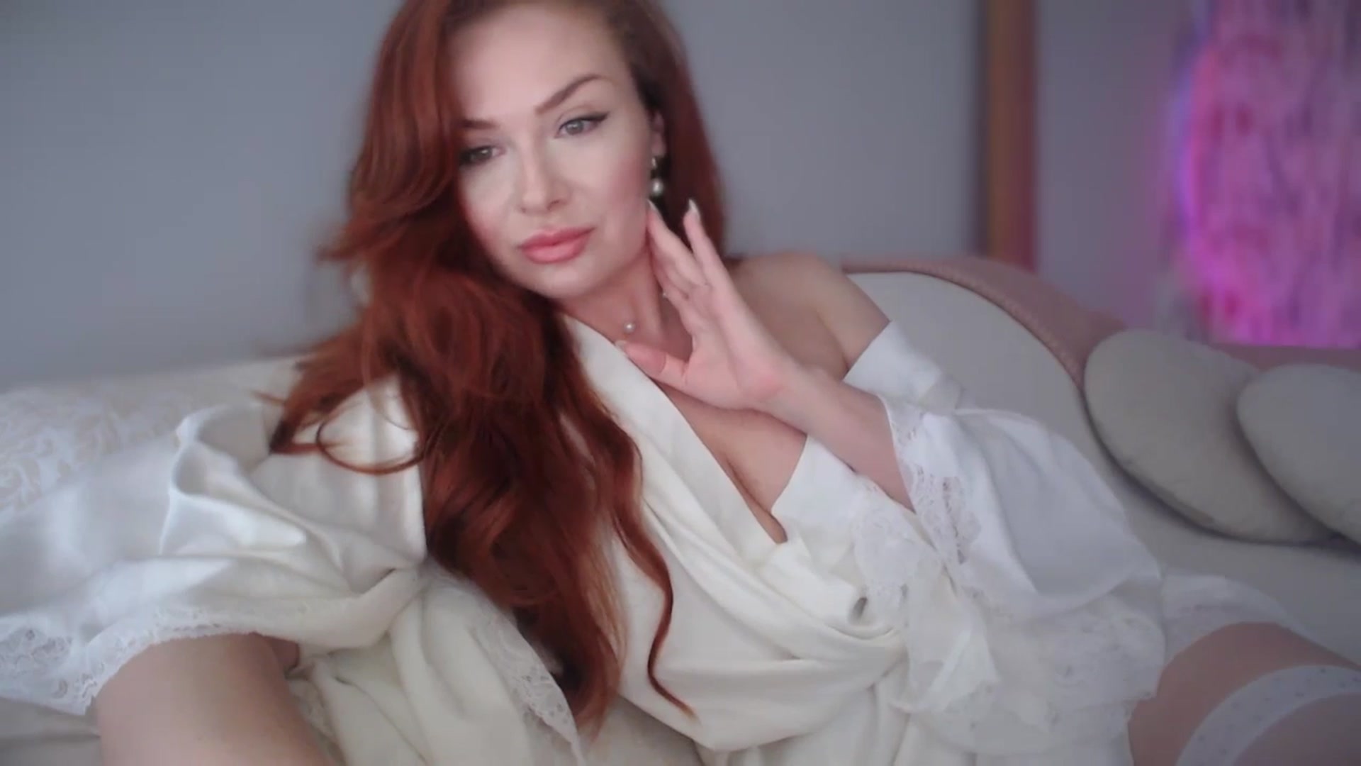 Gallery image thumbnail from Unhappy_one's myfreecams stream on, 04/25/2025, 16:04 image 11 of 20