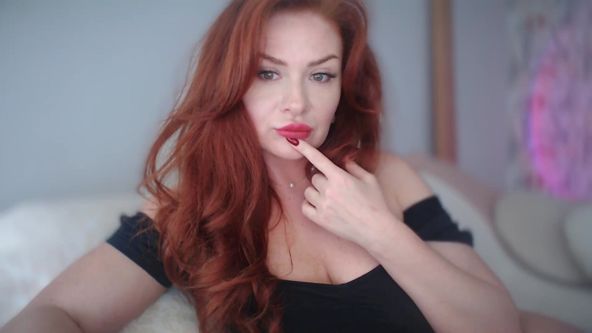 Gallery image thumbnail from Unhappy_one's myfreecams stream on, 05/06/2025, 15:11 image 5 of 20