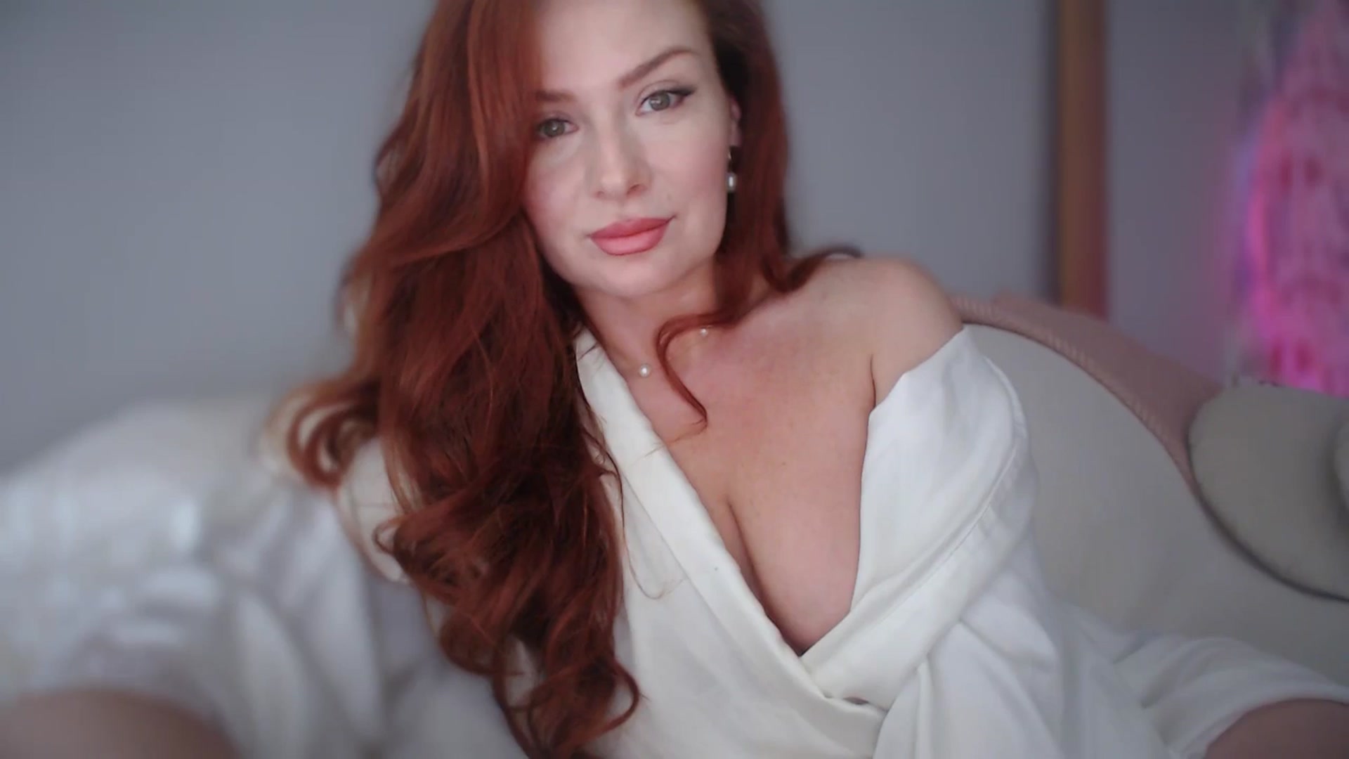 Gallery image thumbnail from Unhappy_one's myfreecams stream on, 05/08/2025, 16:08 image 3 of 20