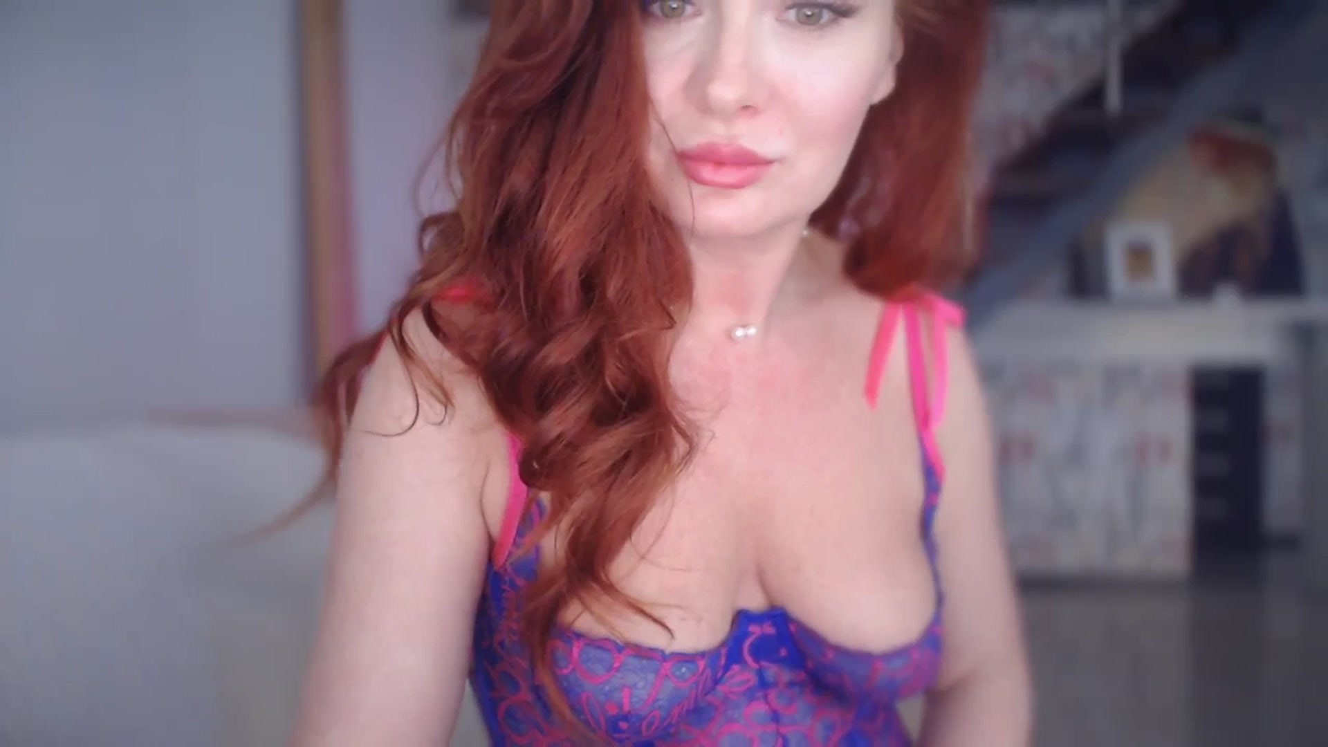 Gallery image thumbnail from Unhappy_one's myfreecams stream on, 06/02/2025, 15:27 image 14 of 20