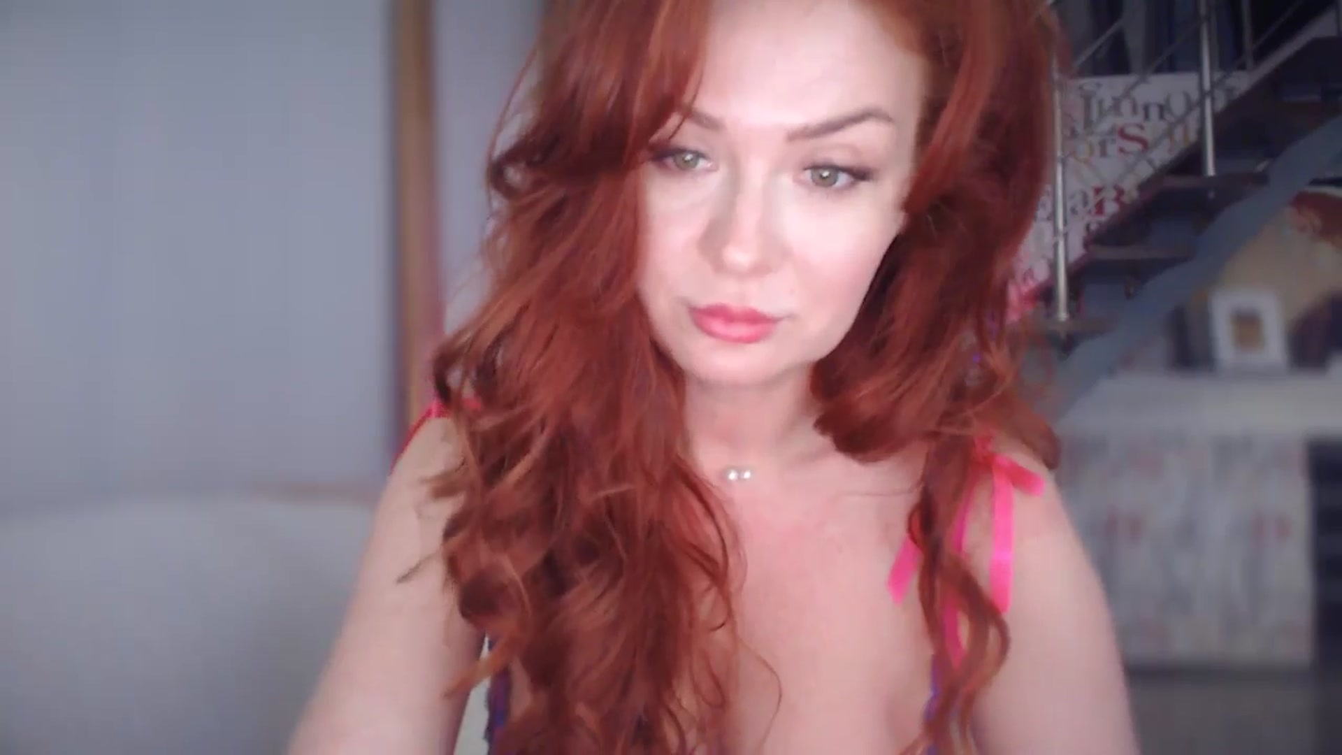 Gallery image thumbnail from Unhappy_one's myfreecams stream on, 06/02/2025, 15:27 image 5 of 20