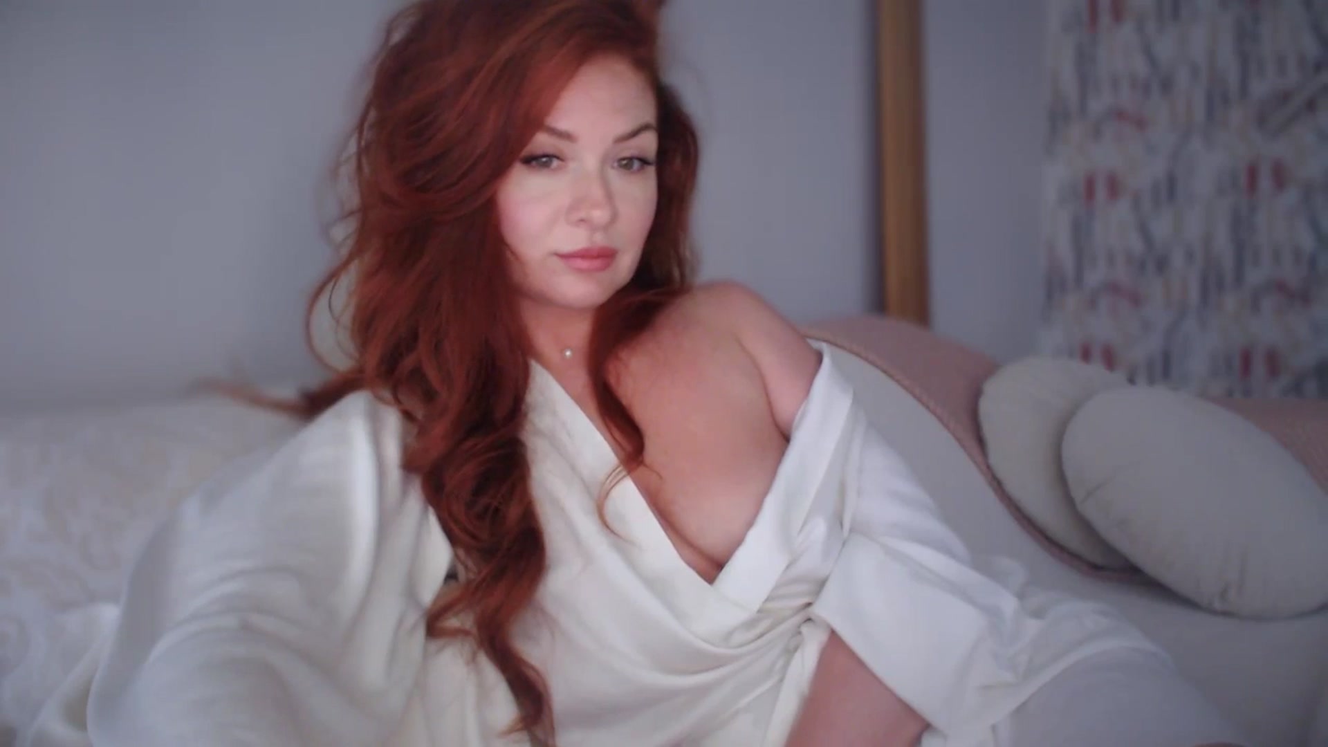 Gallery image thumbnail from Unhappy_one's myfreecams stream on, 06/06/2025, 16:10 image 14 of 20