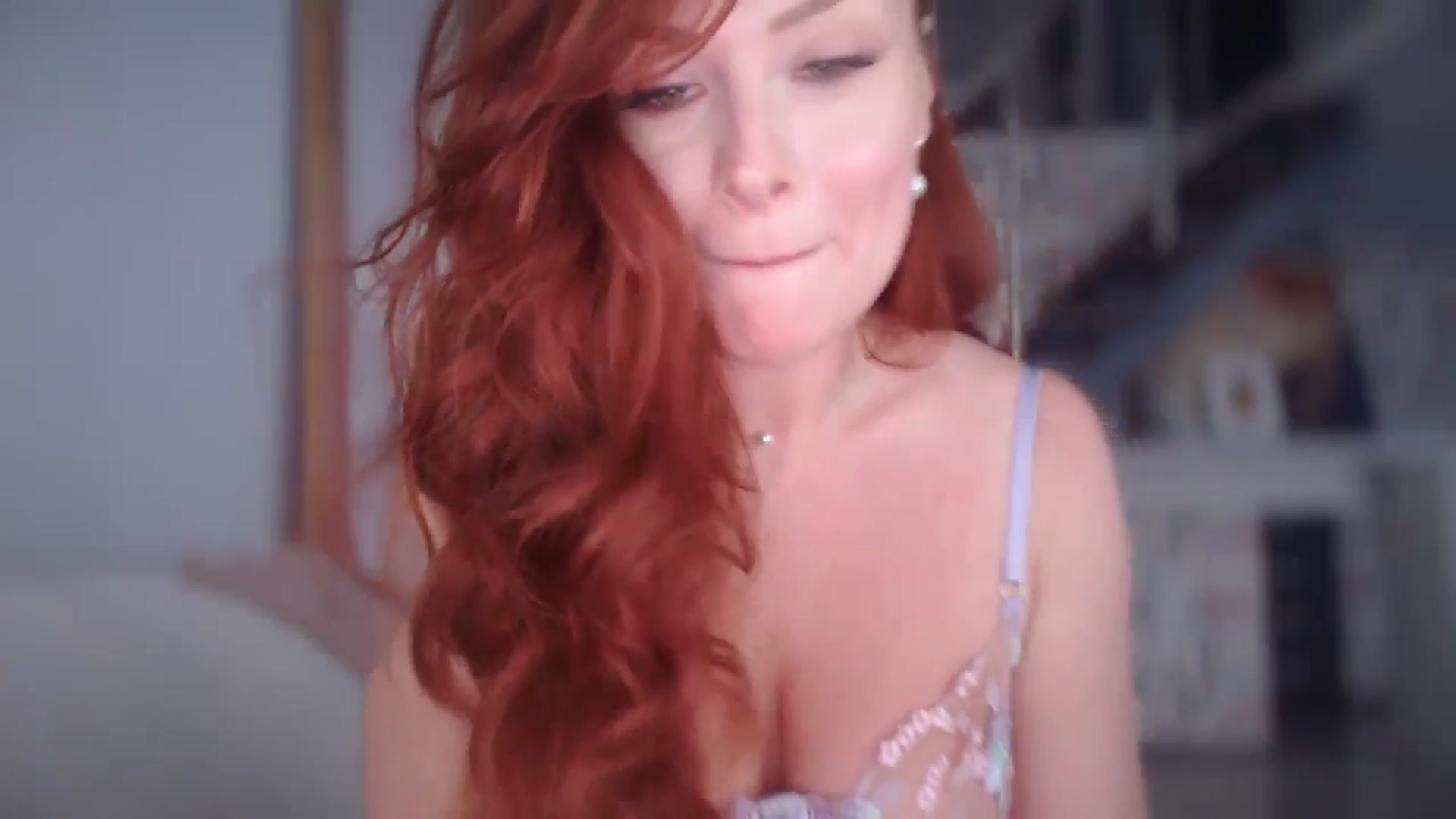 Gallery image thumbnail from Unhappy_one's myfreecams stream on, 06/18/2025, 14:50 image 14 of 20
