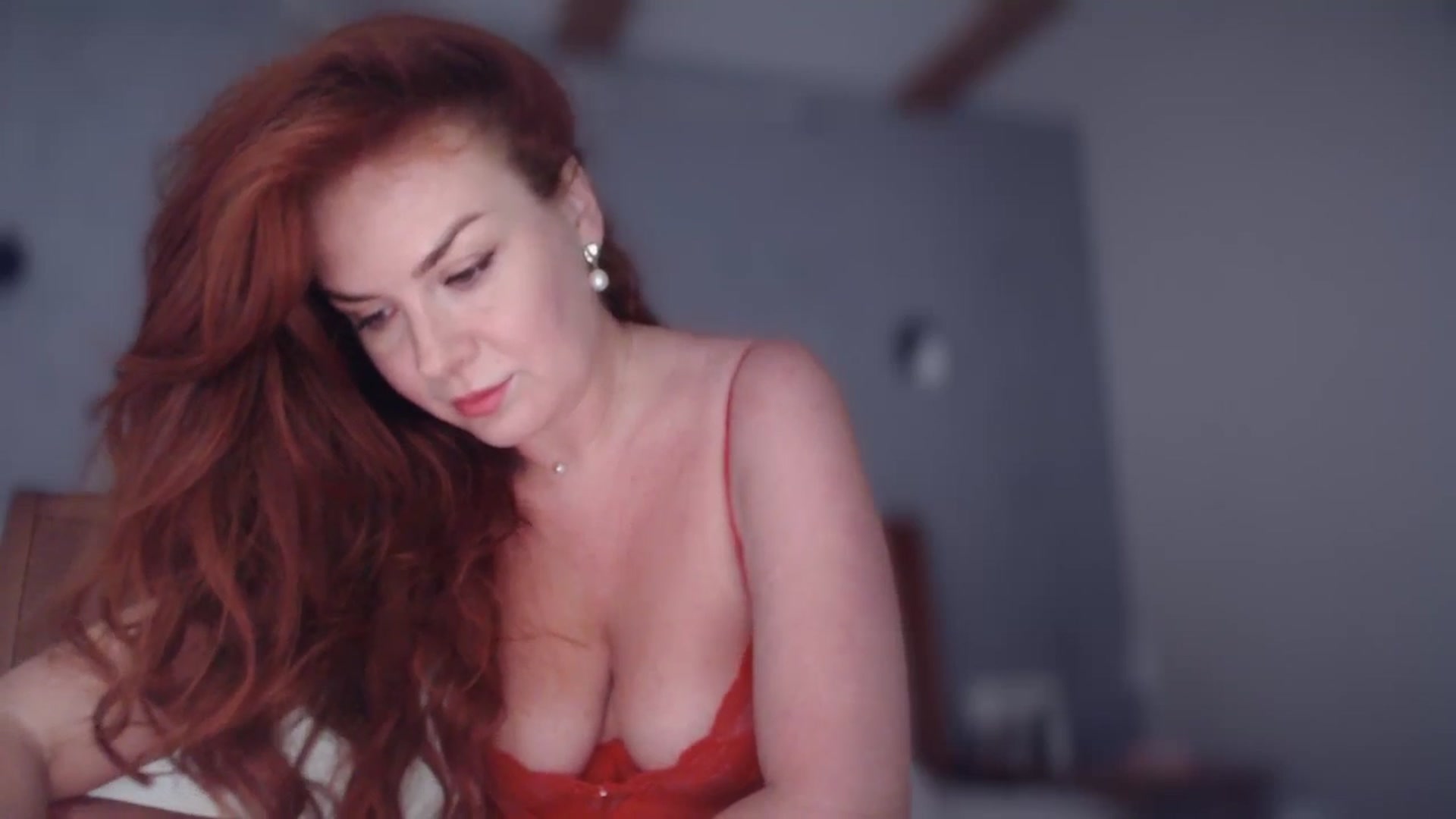 Gallery image thumbnail from Unhappy_one's myfreecams stream on, 06/26/2025, 14:49 image 5 of 20