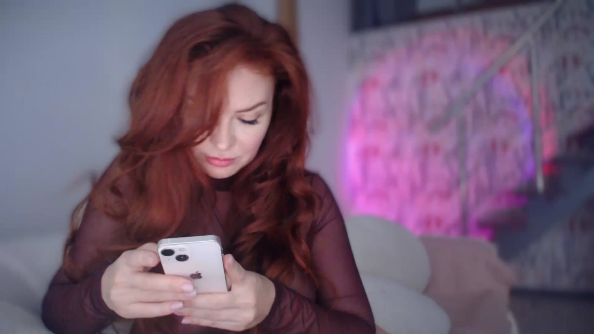 Gallery image thumbnail from Unhappy_one's myfreecams stream on, 07/19/2025, 16:06 image 13 of 20