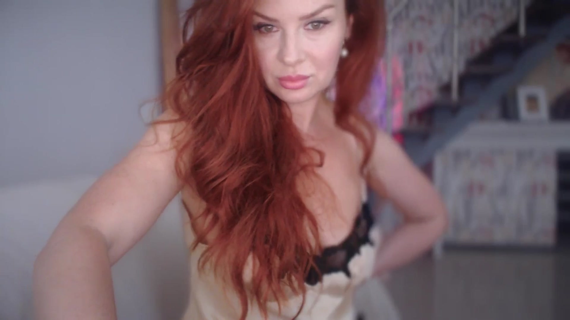 Gallery image thumbnail from Unhappy_one's myfreecams stream on, 07/21/2025, 15:13 image 16 of 20