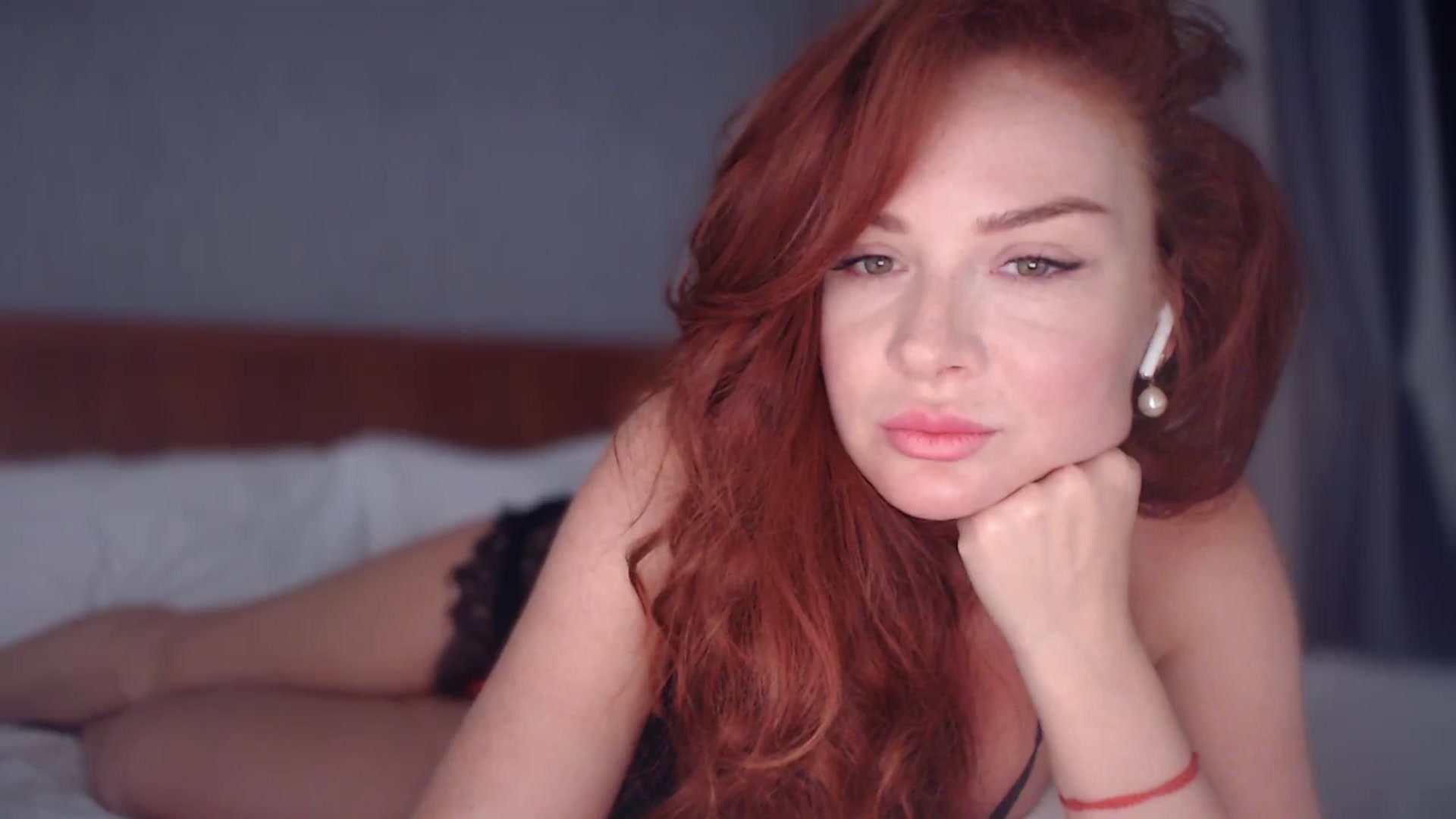 Gallery image thumbnail from Unhappy_one's myfreecams stream on, 07/26/2025, 15:40 image 12 of 20
