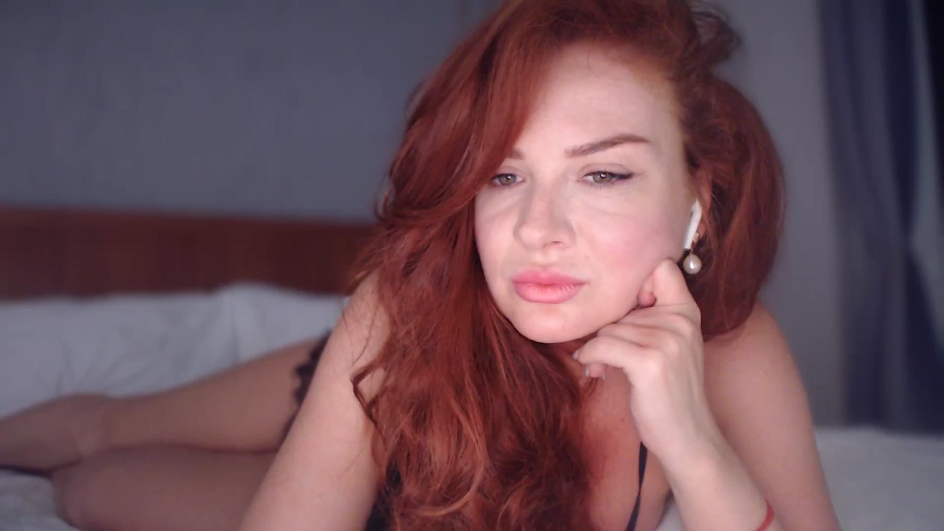 Gallery image thumbnail from Unhappy_one's myfreecams stream on, 07/26/2025, 15:40 image 13 of 20