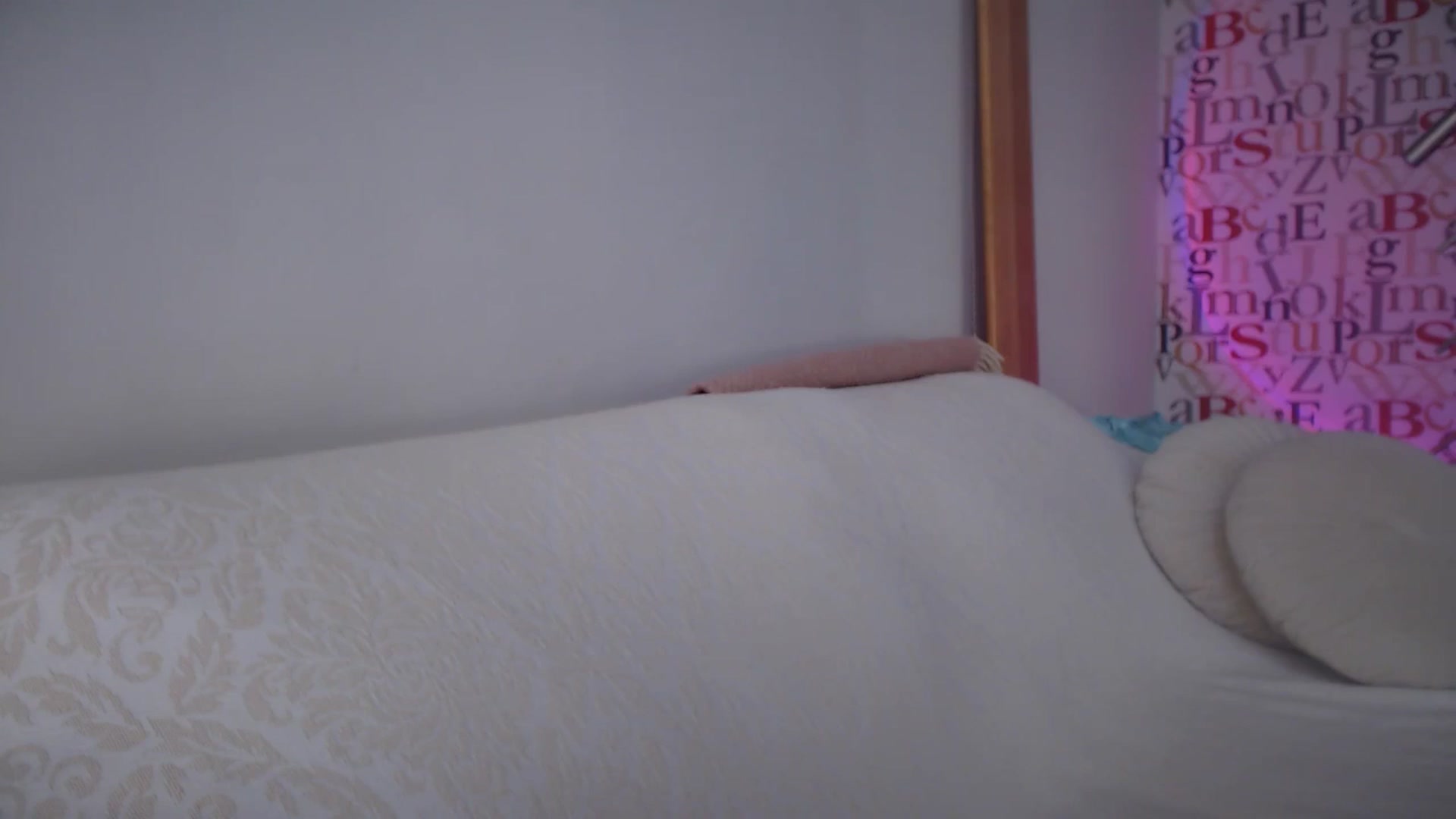 Gallery image thumbnail from Unhappy_one's myfreecams stream on, 08/01/2025, 14:46 image 3 of 20