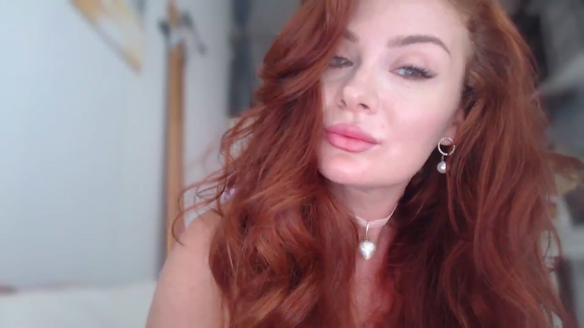 Gallery image thumbnail from Unhappy_one's myfreecams stream on, 08/22/2025, 14:53 image 15 of 20