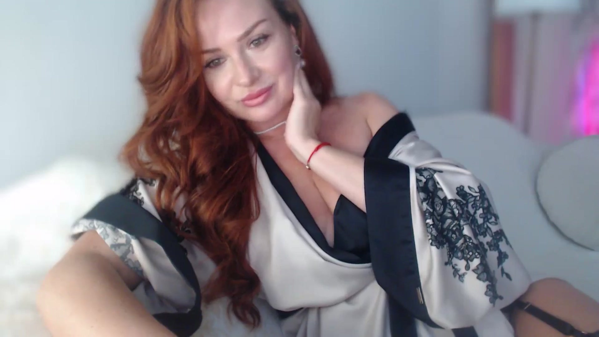 Gallery image thumbnail from Unhappy_one's myfreecams stream on, 08/26/2025, 16:05 image 17 of 20