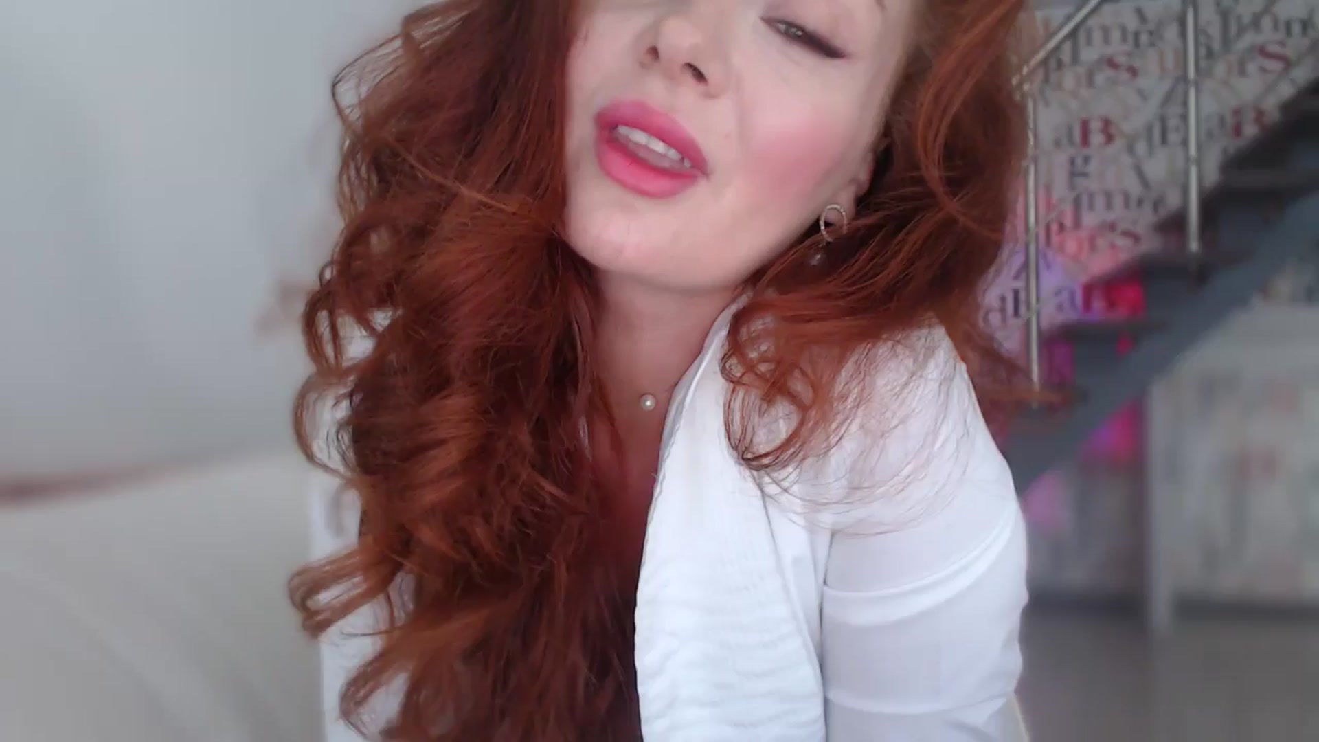 Gallery image thumbnail from Unhappy_one's myfreecams stream on, 08/28/2025, 16:12 image 2 of 20