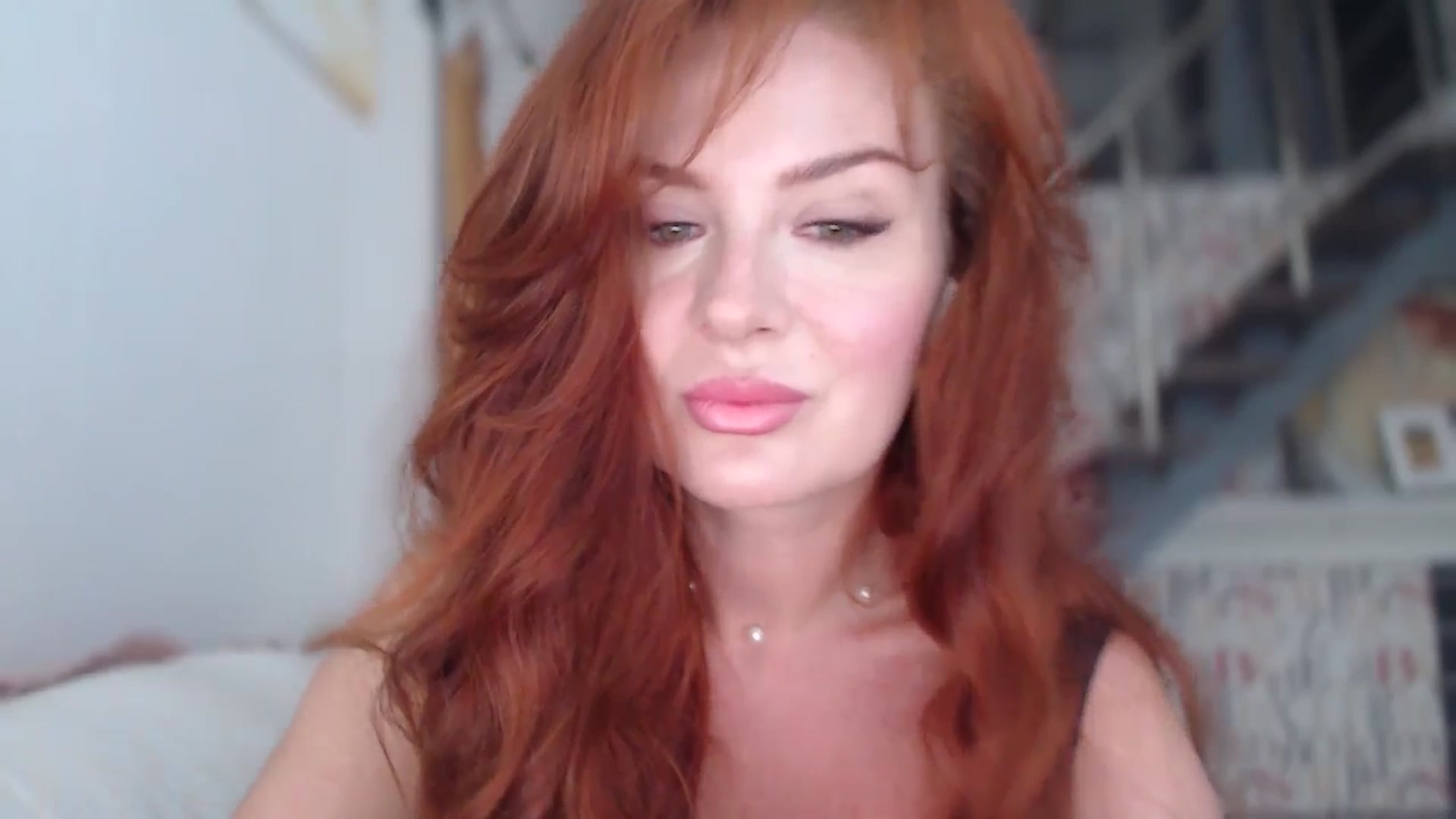 Gallery image thumbnail from Unhappy_one's myfreecams stream on, 09/02/2025, 15:05 image 15 of 20