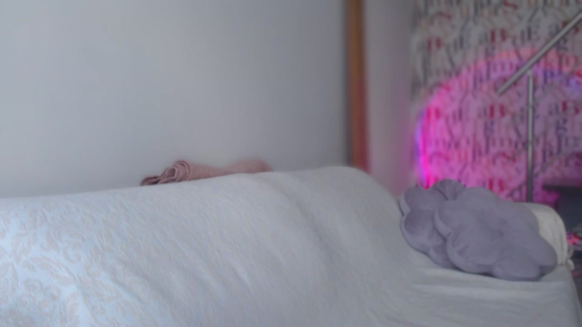 Gallery image thumbnail from Unhappy_one's myfreecams stream on, 09/04/2025, 14:49 image 19 of 20