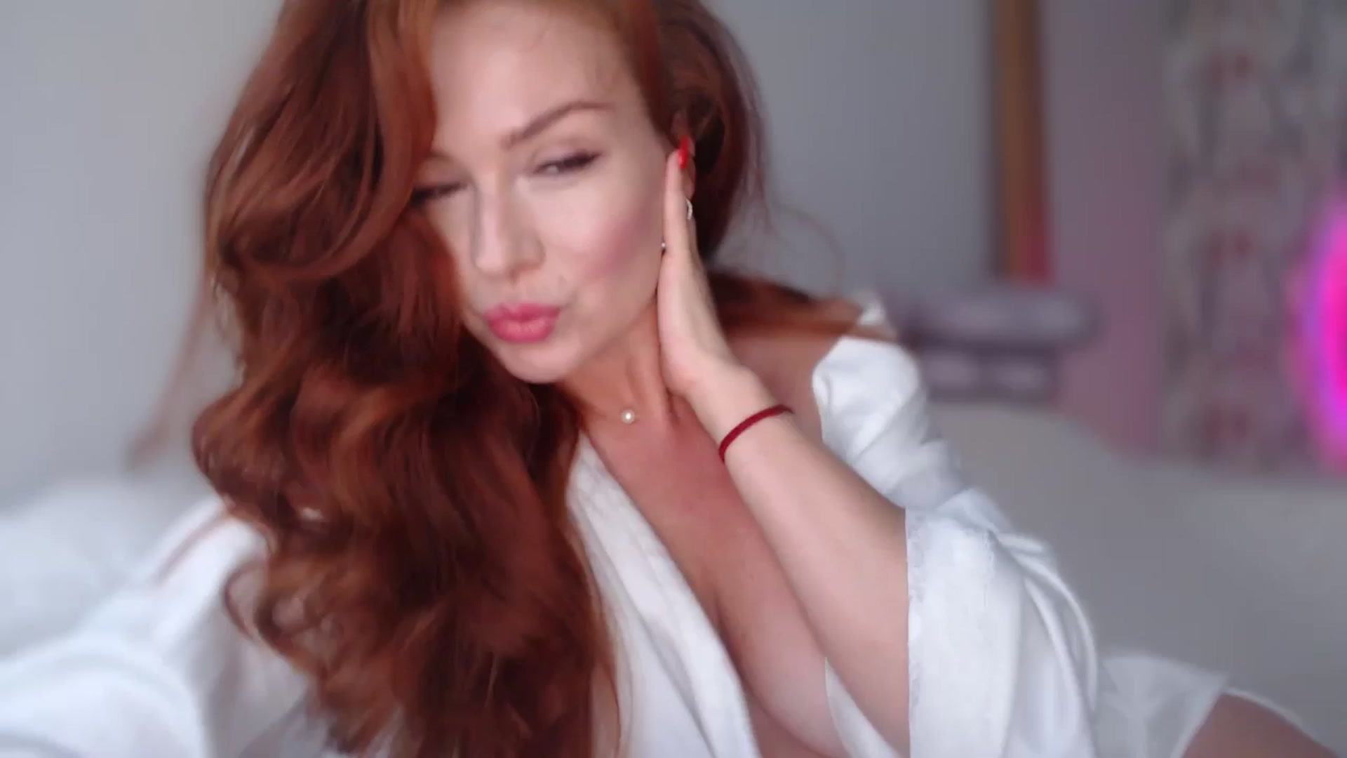 Gallery image thumbnail from Unhappy_one's myfreecams stream on, 09/06/2025, 16:29 image 4 of 20