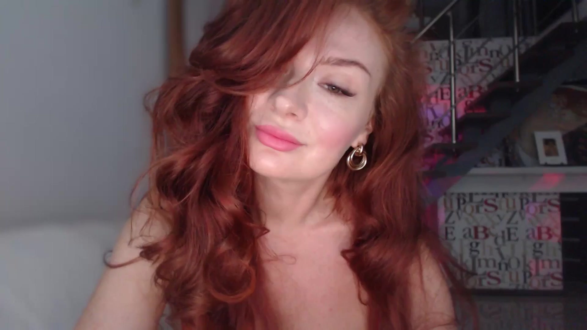 Gallery image thumbnail from Unhappy_one's myfreecams stream on, 09/08/2025, 15:56 image 13 of 20