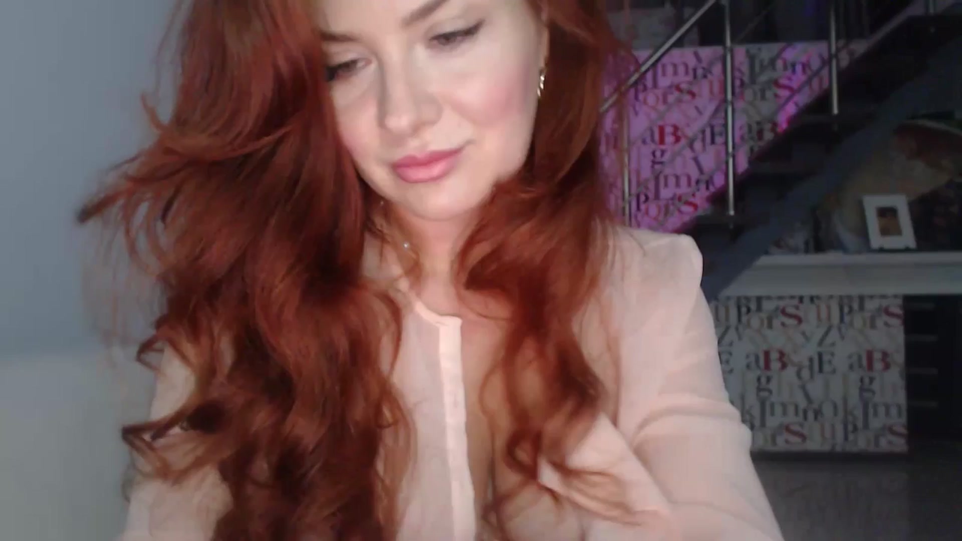 Gallery image thumbnail from Unhappy_one's myfreecams stream on, 09/13/2025, 16:34 image 13 of 20