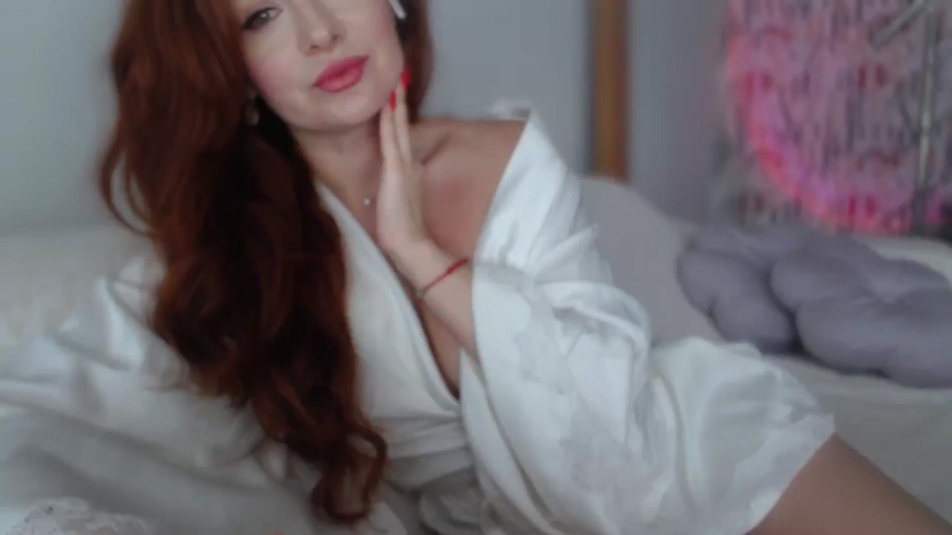 Gallery image thumbnail from Unhappy_one's myfreecams stream on, 09/14/2025, 12:49 image 20 of 20