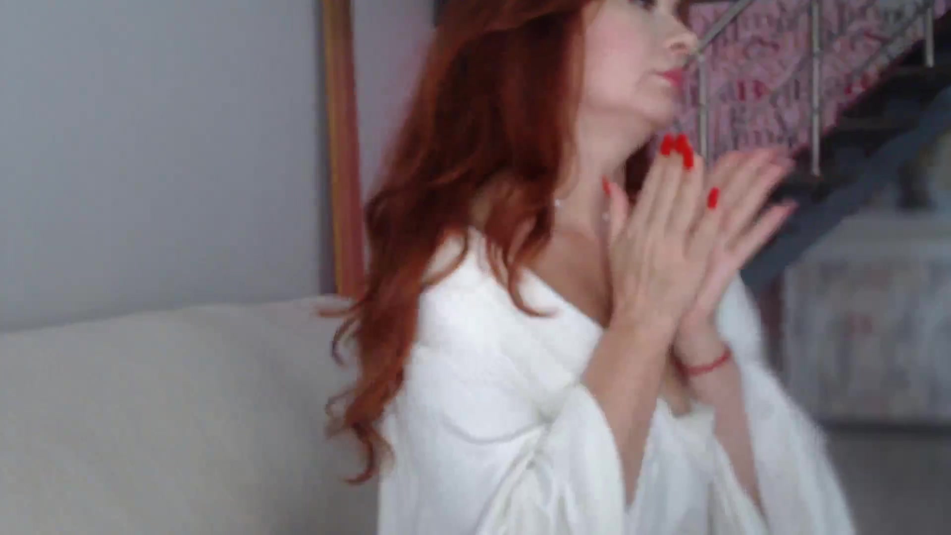 Gallery image thumbnail from Unhappy_one's myfreecams stream on, 09/14/2025, 16:21 image 14 of 20