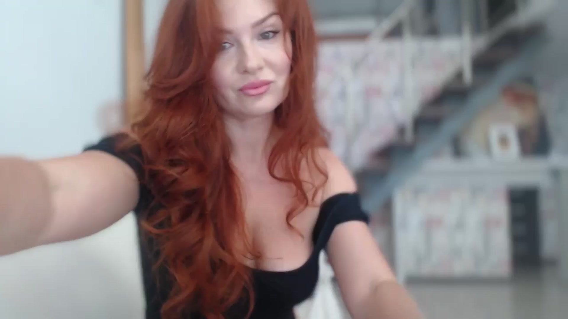 Gallery image thumbnail from Unhappy_one's myfreecams stream on, 09/18/2025, 11:49 image 6 of 20