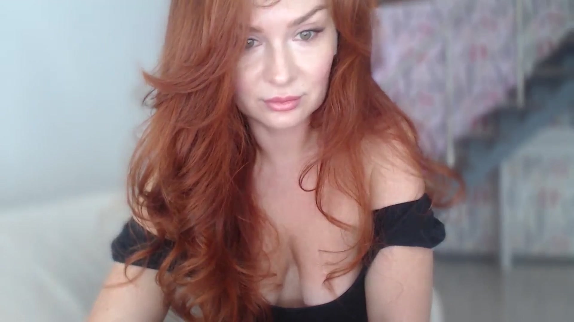 Gallery image thumbnail from Unhappy_one's myfreecams stream on, 09/18/2025, 14:23 image 4 of 20