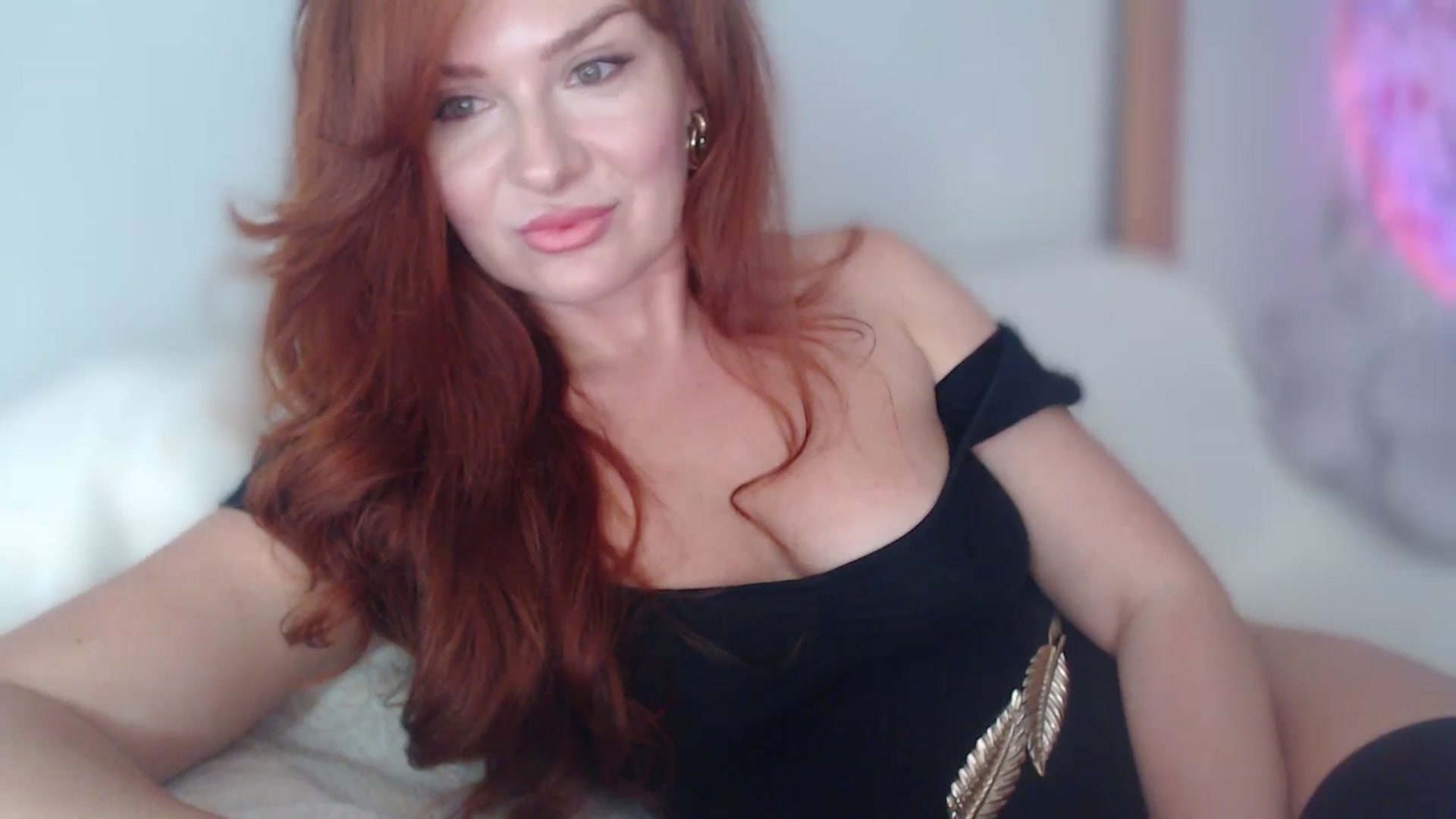 Gallery image thumbnail from Unhappy_one's myfreecams stream on, 09/18/2025, 15:24 image 3 of 20