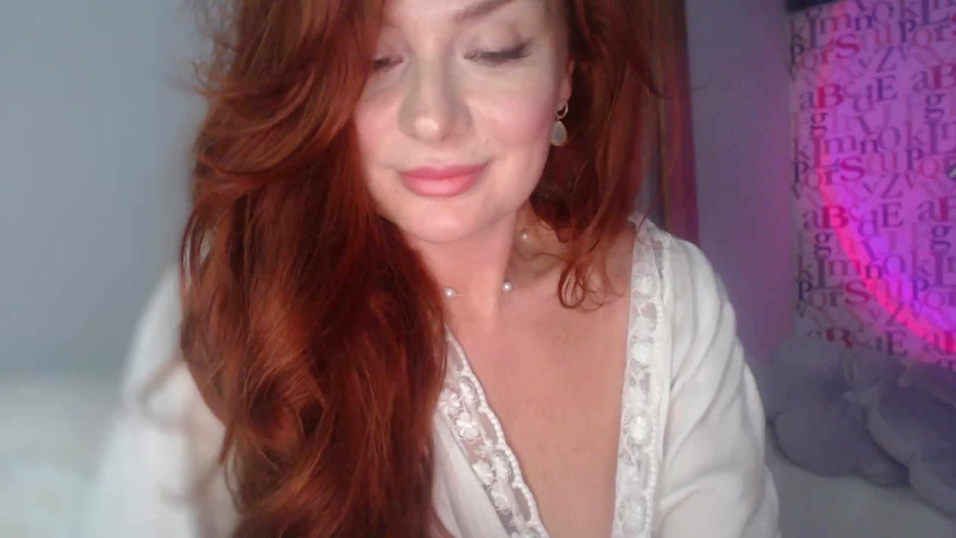 Gallery image thumbnail from Unhappy_one's myfreecams stream on, 09/23/2025, 15:18 image 19 of 20