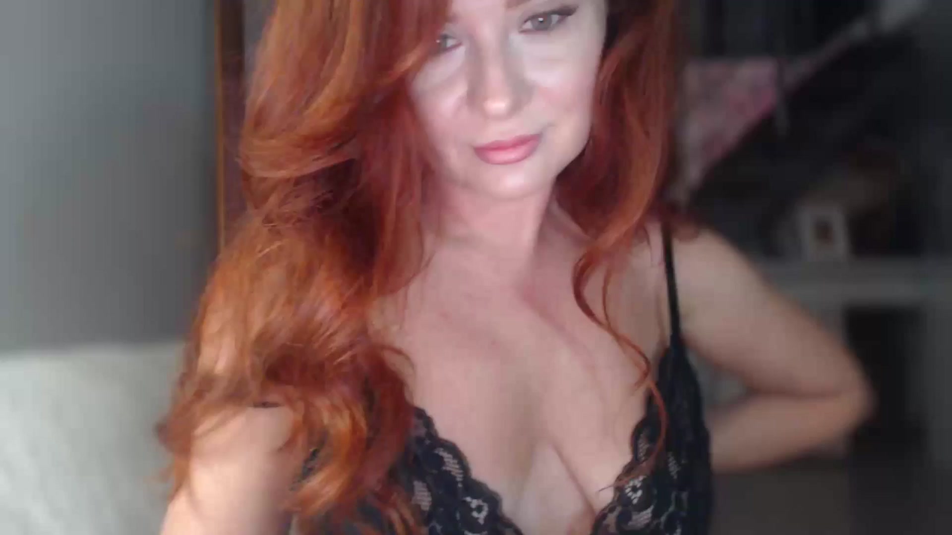 Gallery image thumbnail from Unhappy_one's myfreecams stream on, 09/30/2025, 13:07 image 3 of 20