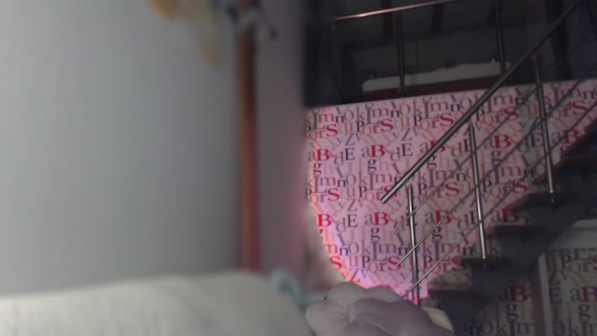 Gallery image thumbnail from Unhappy_one's myfreecams stream on, 09/30/2025, 13:37 image 14 of 20