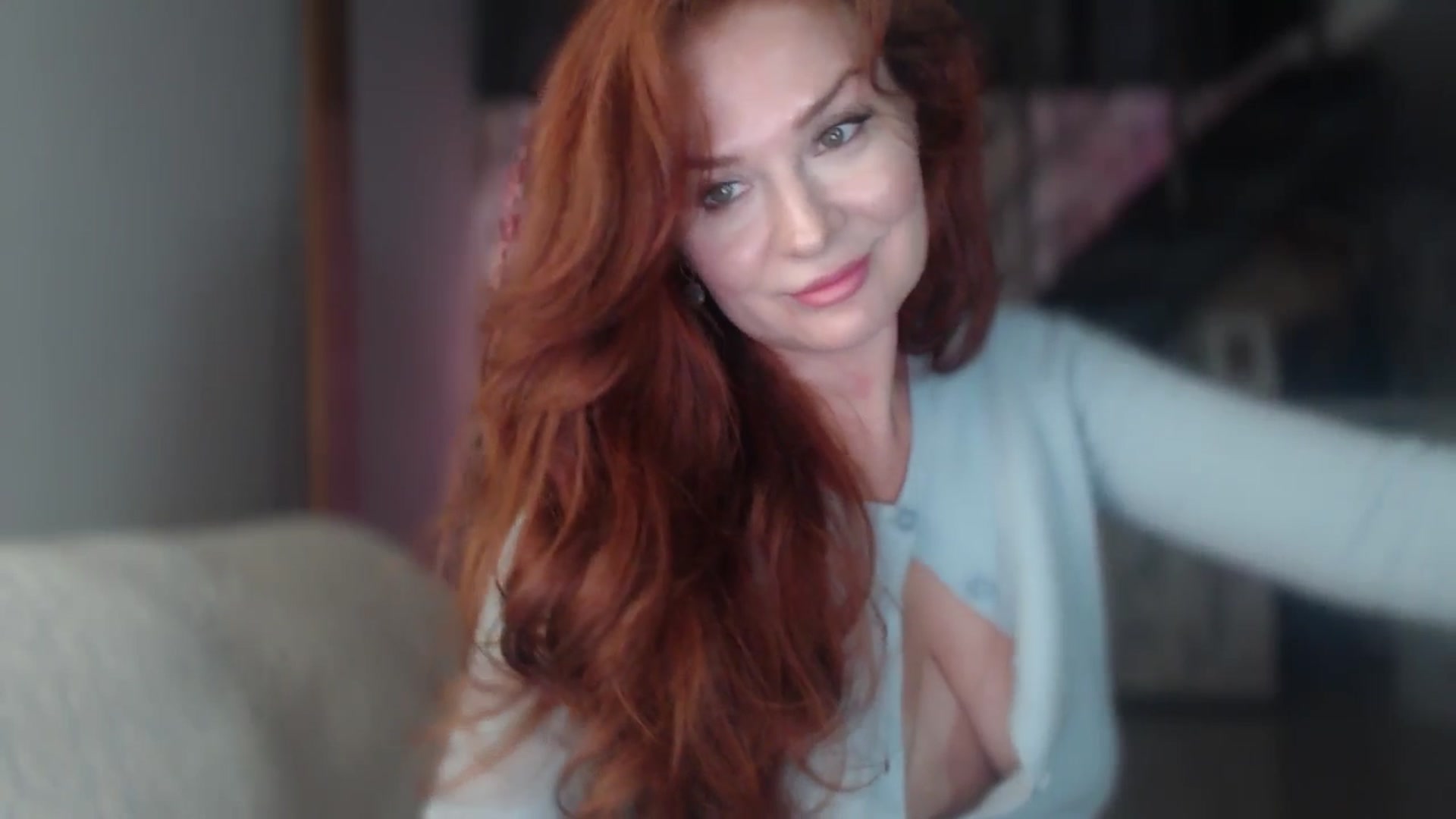 Gallery image thumbnail from Unhappy_one's myfreecams stream on, 09/30/2025, 16:35 image 13 of 20