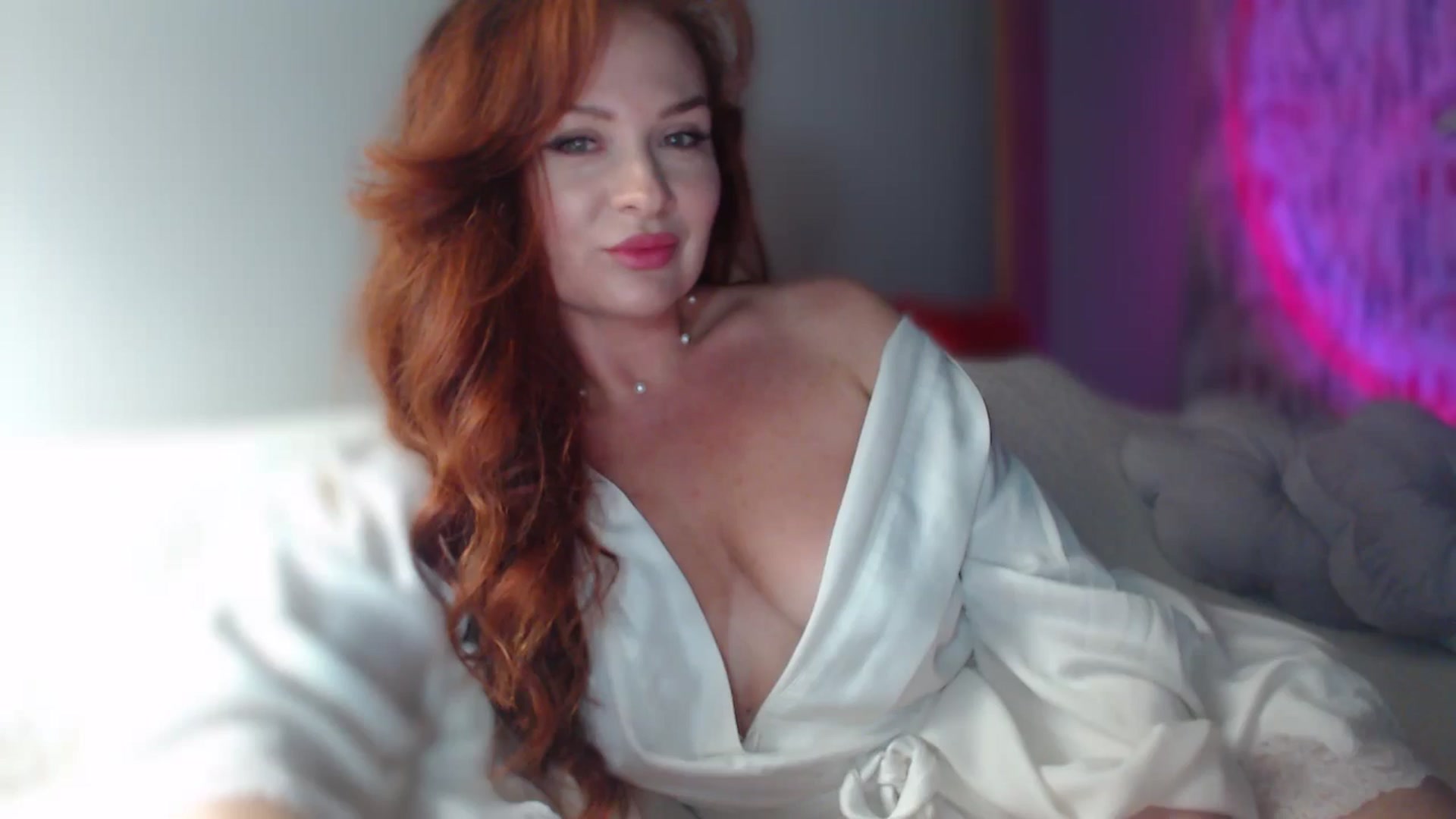 Gallery image thumbnail from Unhappy_one's myfreecams stream on, 10/01/2025, 15:54 image 19 of 20