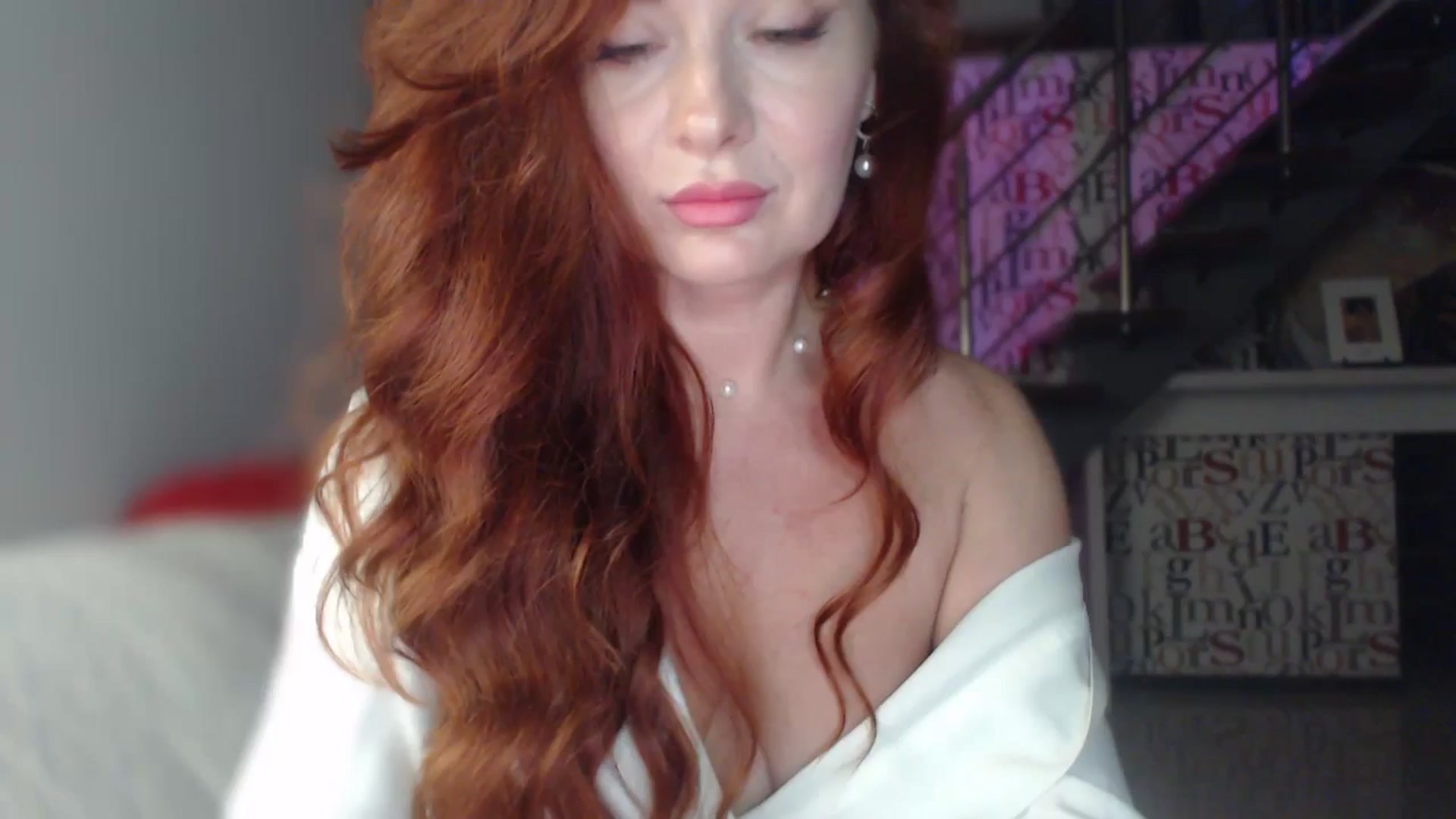 Gallery image thumbnail from Unhappy_one's myfreecams stream on, 10/01/2025, 16:55 image 2 of 20