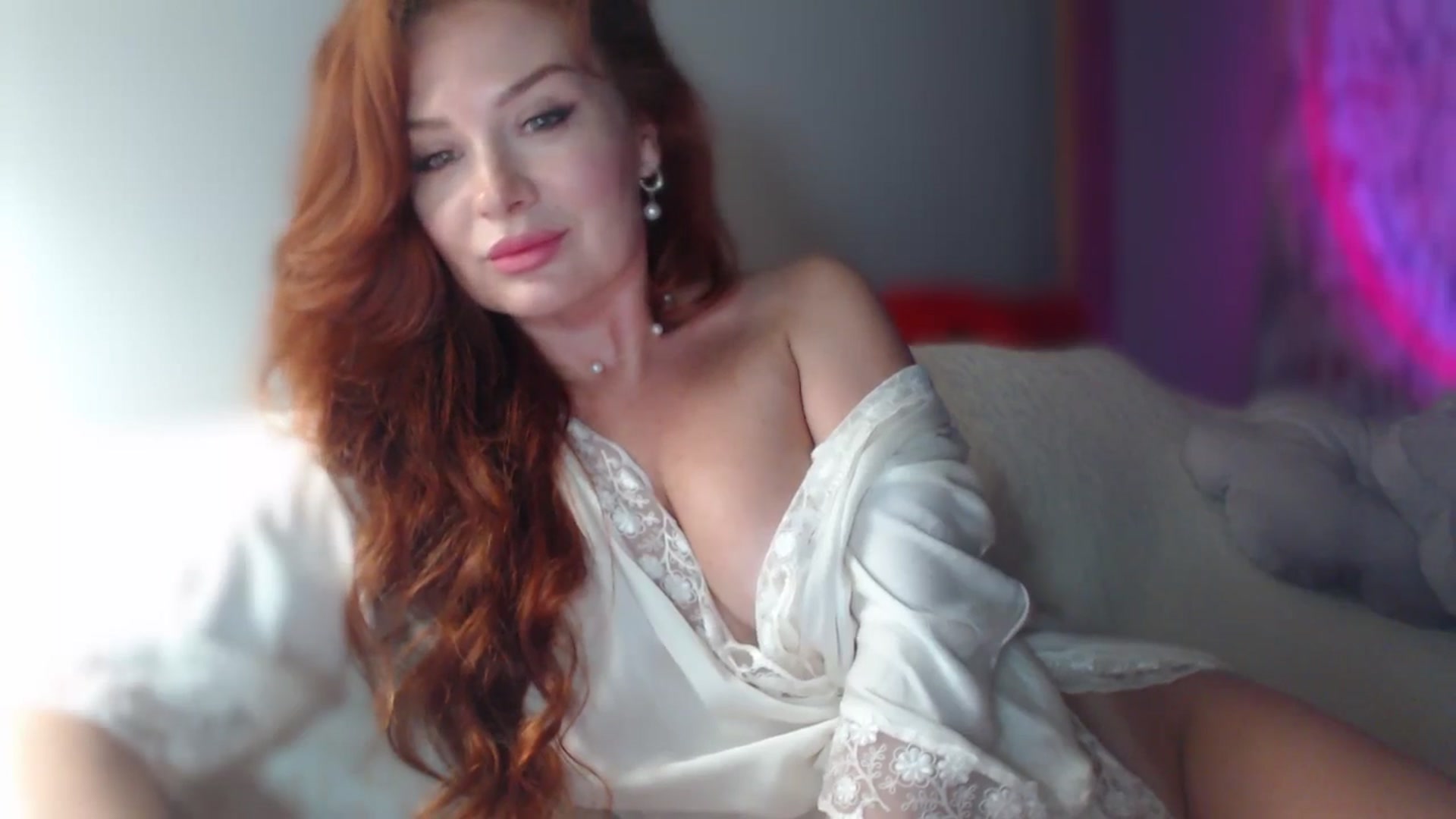 Gallery image thumbnail from Unhappy_one's myfreecams stream on, 10/01/2025, 16:55 image 17 of 20