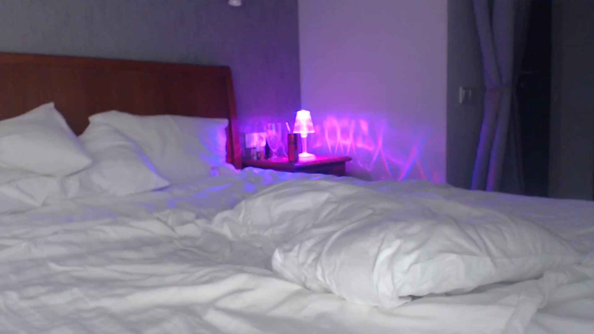 Gallery image thumbnail from Unhappy_one's myfreecams stream on, 10/04/2025, 16:31 image 8 of 20