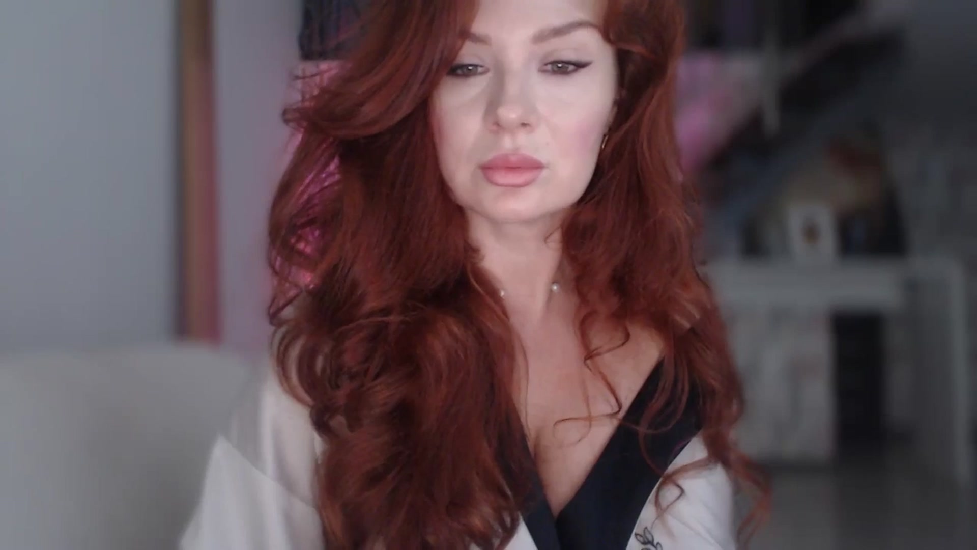 Gallery image thumbnail from Unhappy_one's myfreecams stream on, 10/06/2025, 15:38 image 12 of 20