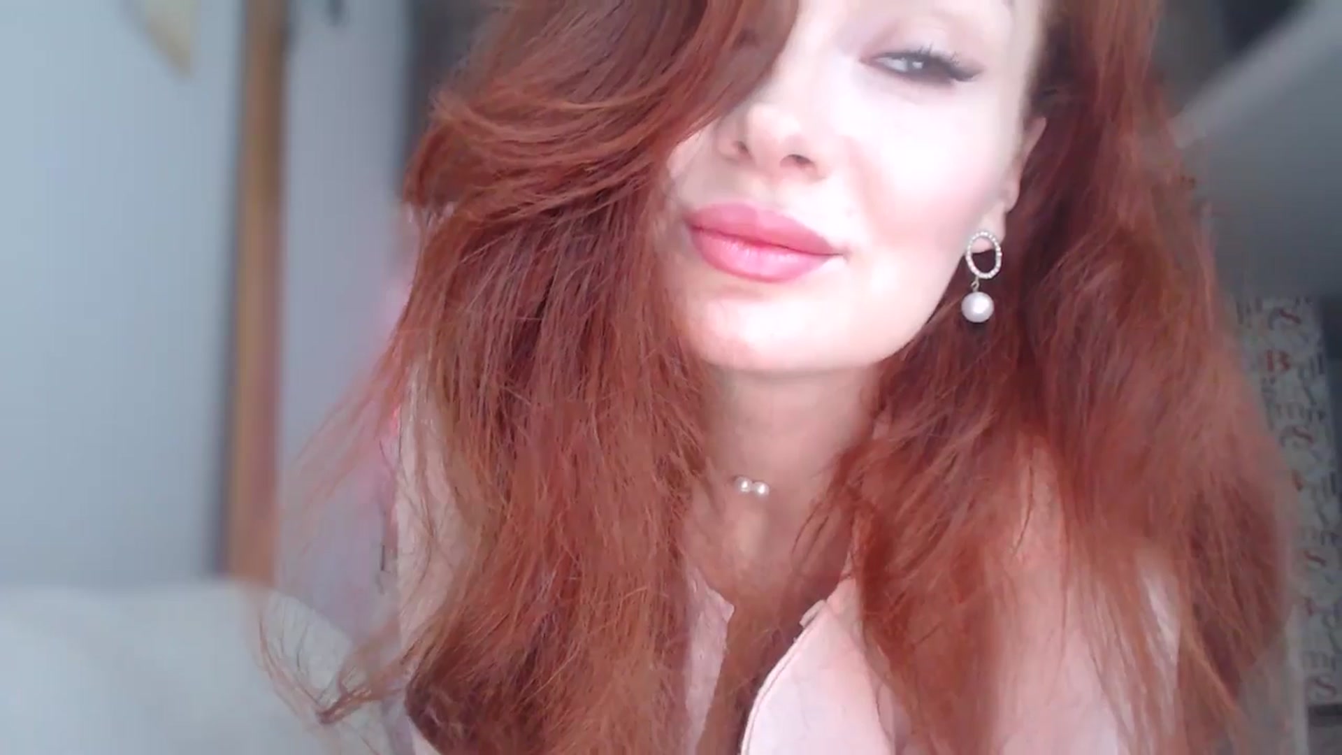 Gallery image thumbnail from Unhappy_one's myfreecams stream on, 10/09/2025, 17:05 image 2 of 20