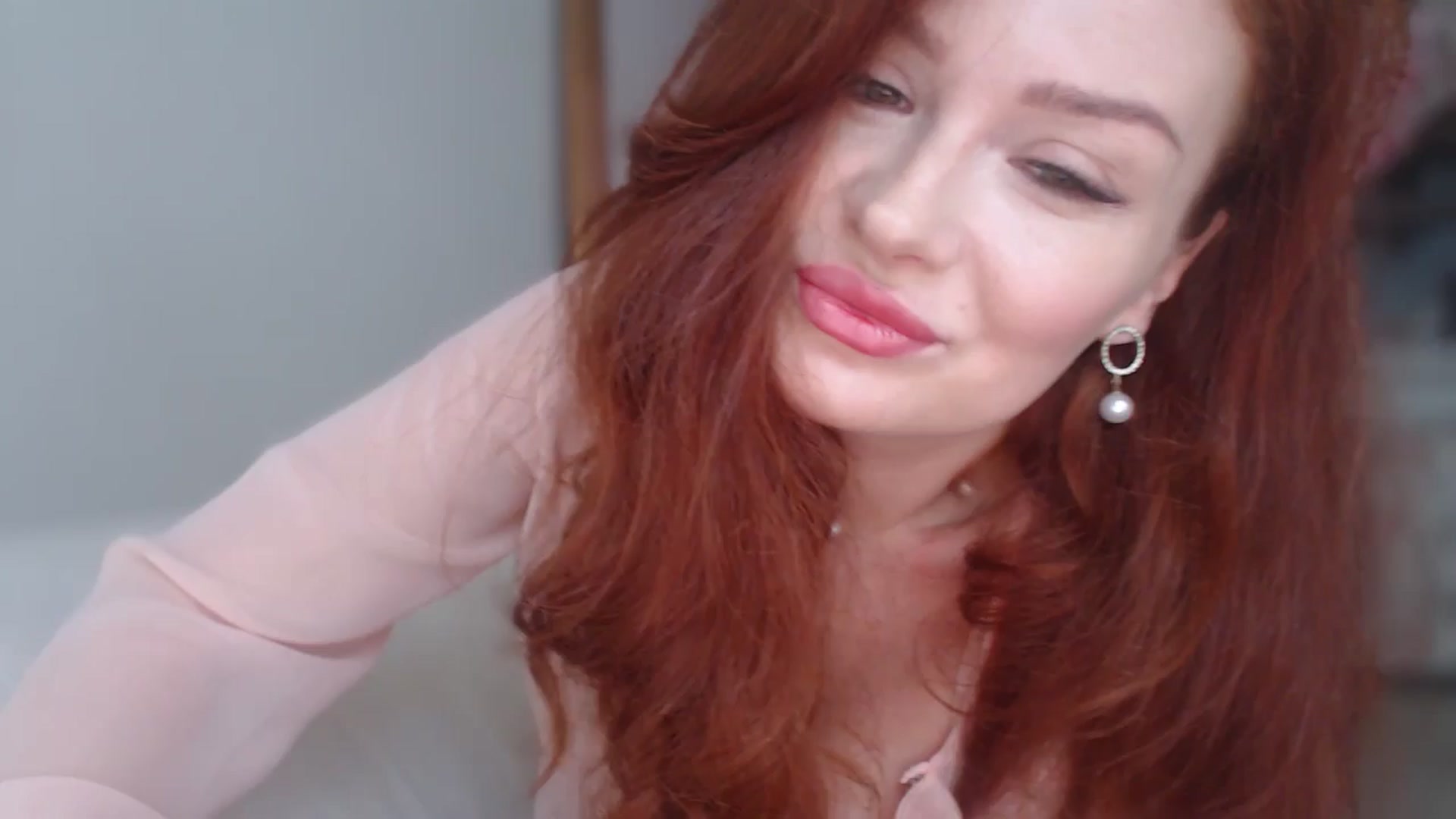 Gallery image thumbnail from Unhappy_one's myfreecams stream on, 10/09/2025, 17:05 image 1 of 20