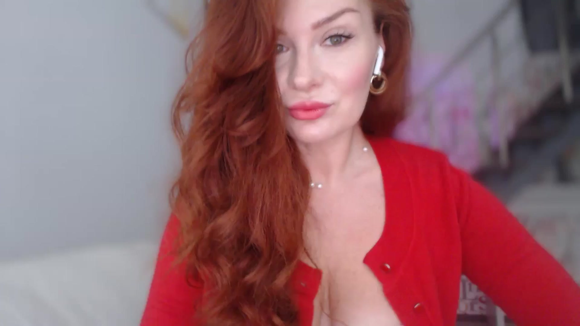 Gallery image thumbnail from Unhappy_one's myfreecams stream on, 10/10/2025, 11:04 image 7 of 20