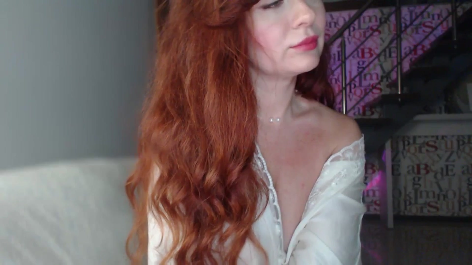 Gallery image thumbnail from Unhappy_one's myfreecams stream on, 10/12/2025, 16:46 image 18 of 20