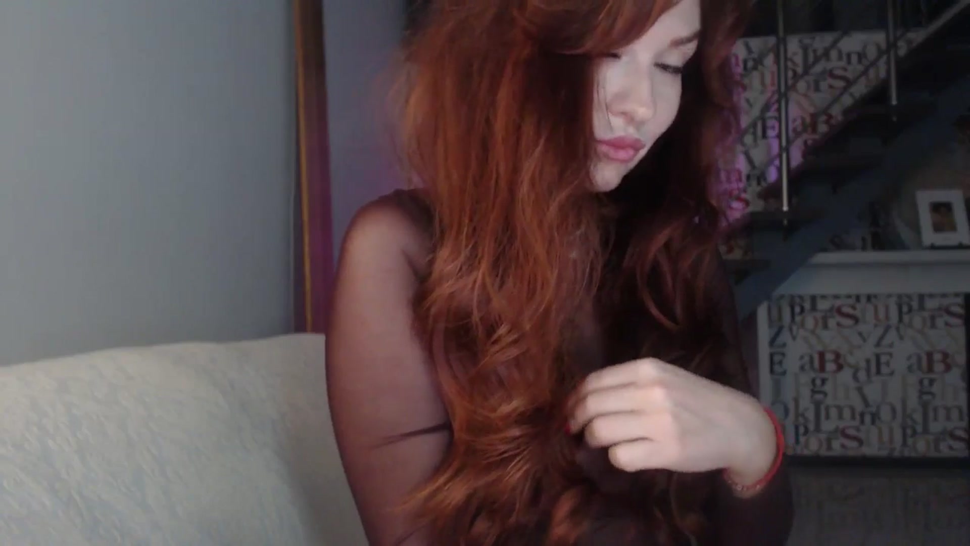 Gallery image thumbnail from Unhappy_one's myfreecams stream on, 10/14/2025, 15:03 image 5 of 20