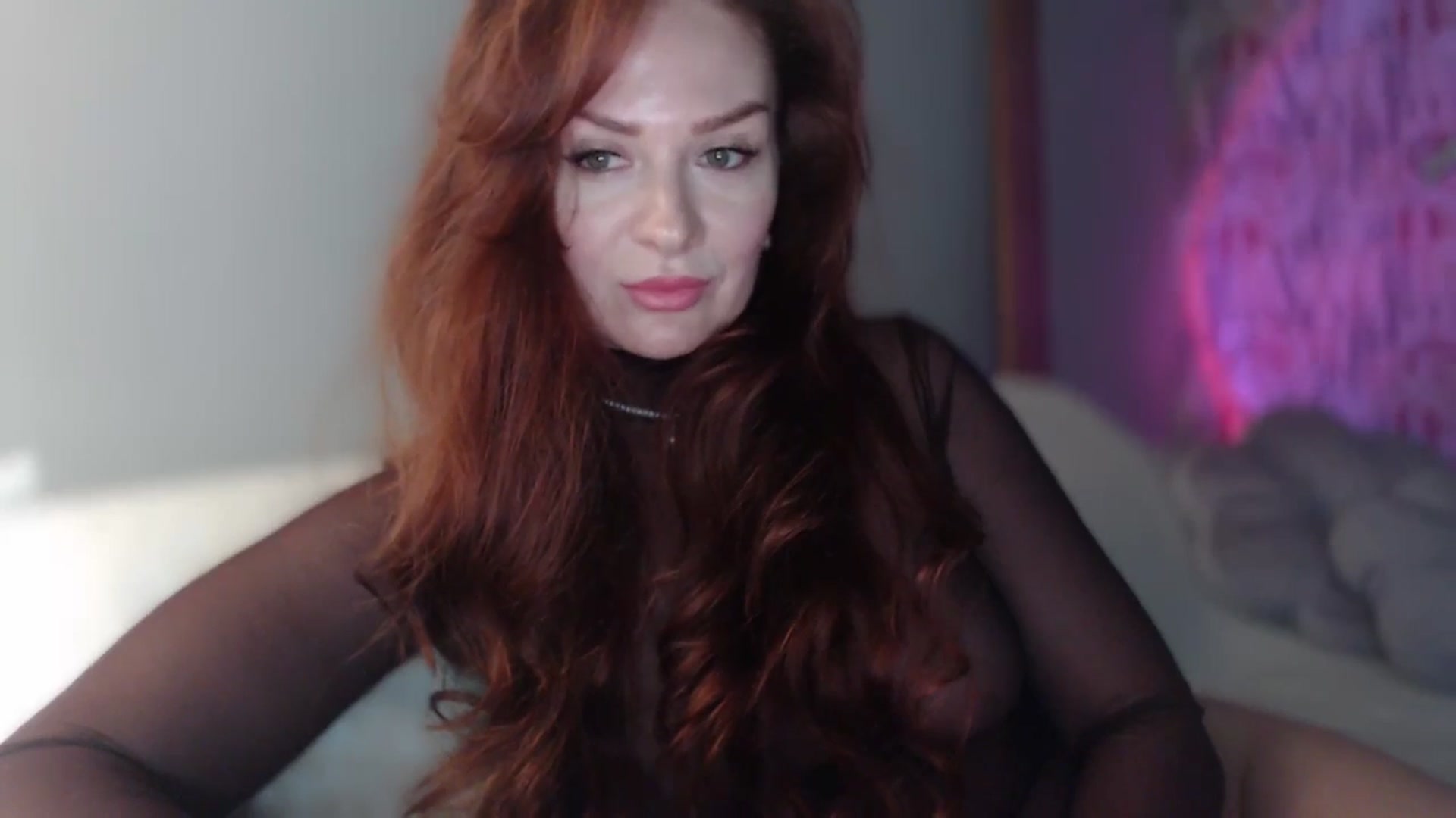 Gallery image thumbnail from Unhappy_one's myfreecams stream on, 10/14/2025, 15:03 image 20 of 20