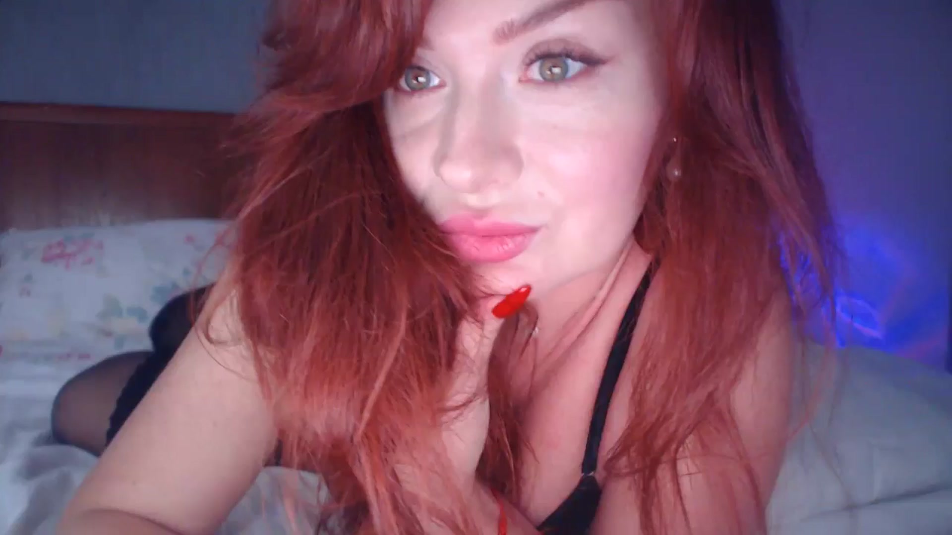 Gallery image thumbnail from Unhappy_one's myfreecams stream on, 10/23/2025, 15:53 image 15 of 20