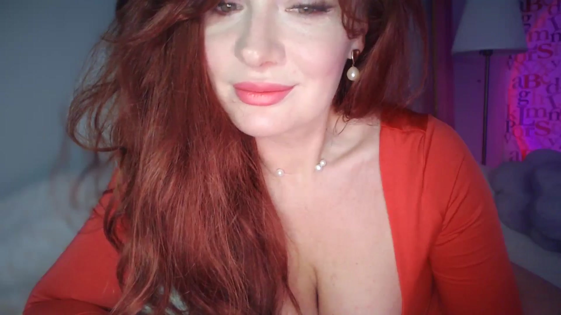 Gallery image thumbnail from Unhappy_one's myfreecams stream on, 10/27/2025, 14:52 image 5 of 20