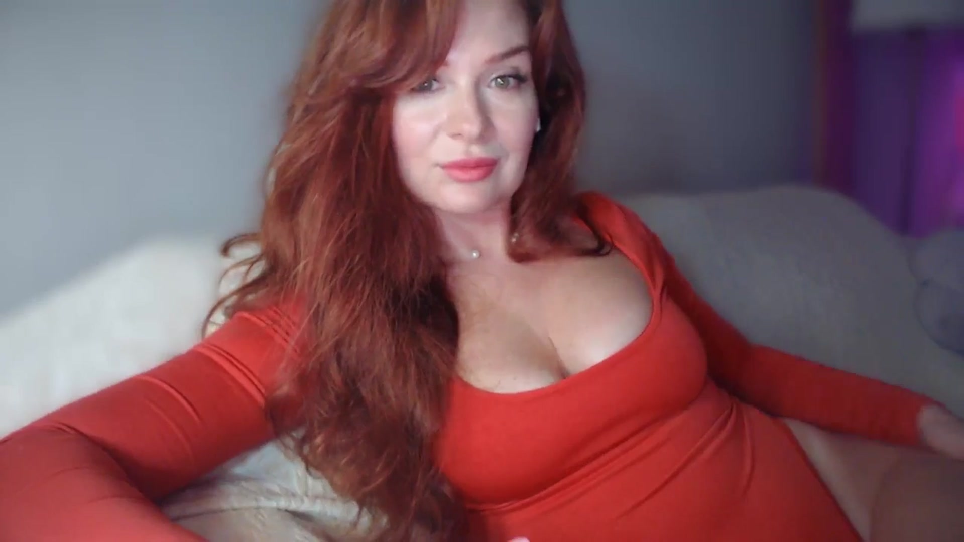 Gallery image thumbnail from Unhappy_one's myfreecams stream on, 10/27/2025, 16:48 image 2 of 20
