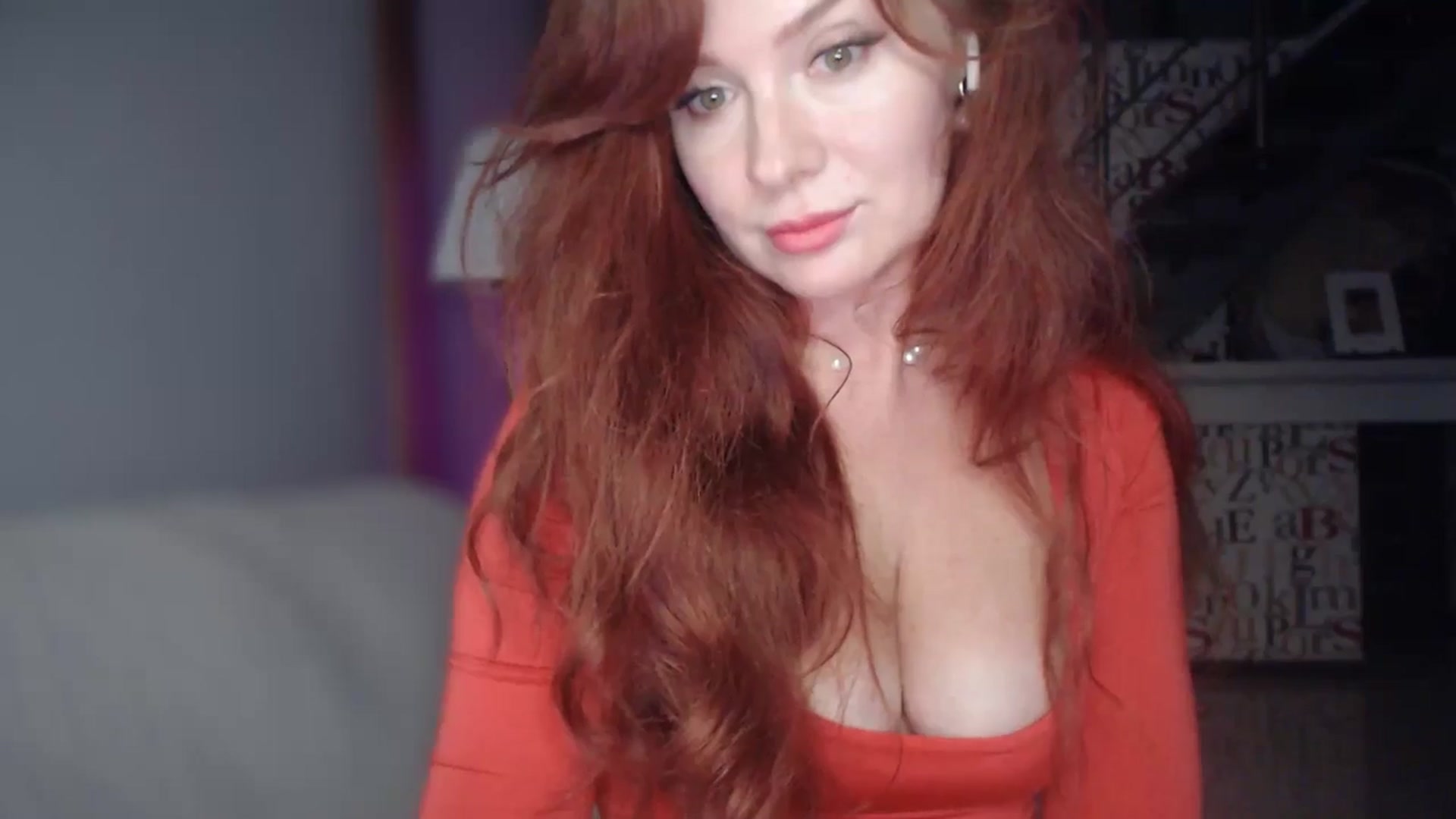 Gallery image thumbnail from Unhappy_one's myfreecams stream on, 10/27/2025, 16:48 image 3 of 20
