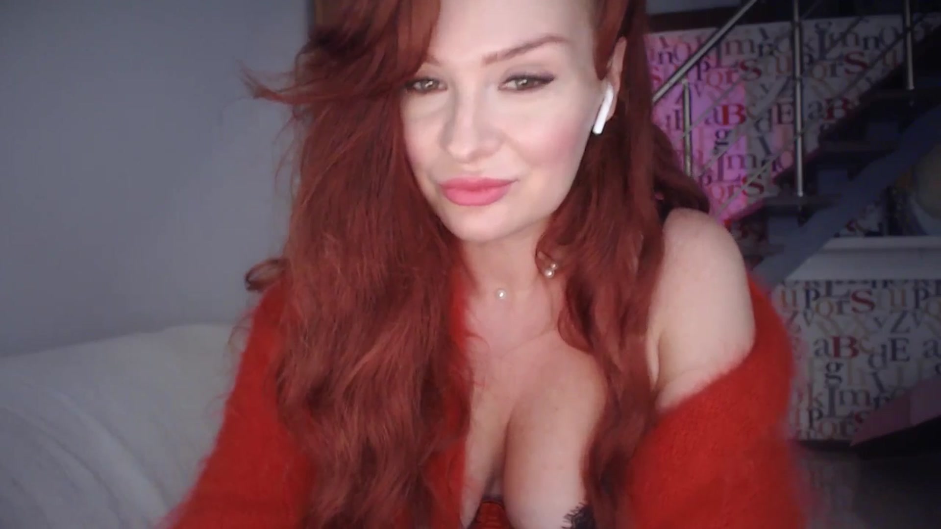Gallery image thumbnail from Unhappy_one's myfreecams stream on, 10/28/2025, 15:26 image 2 of 20