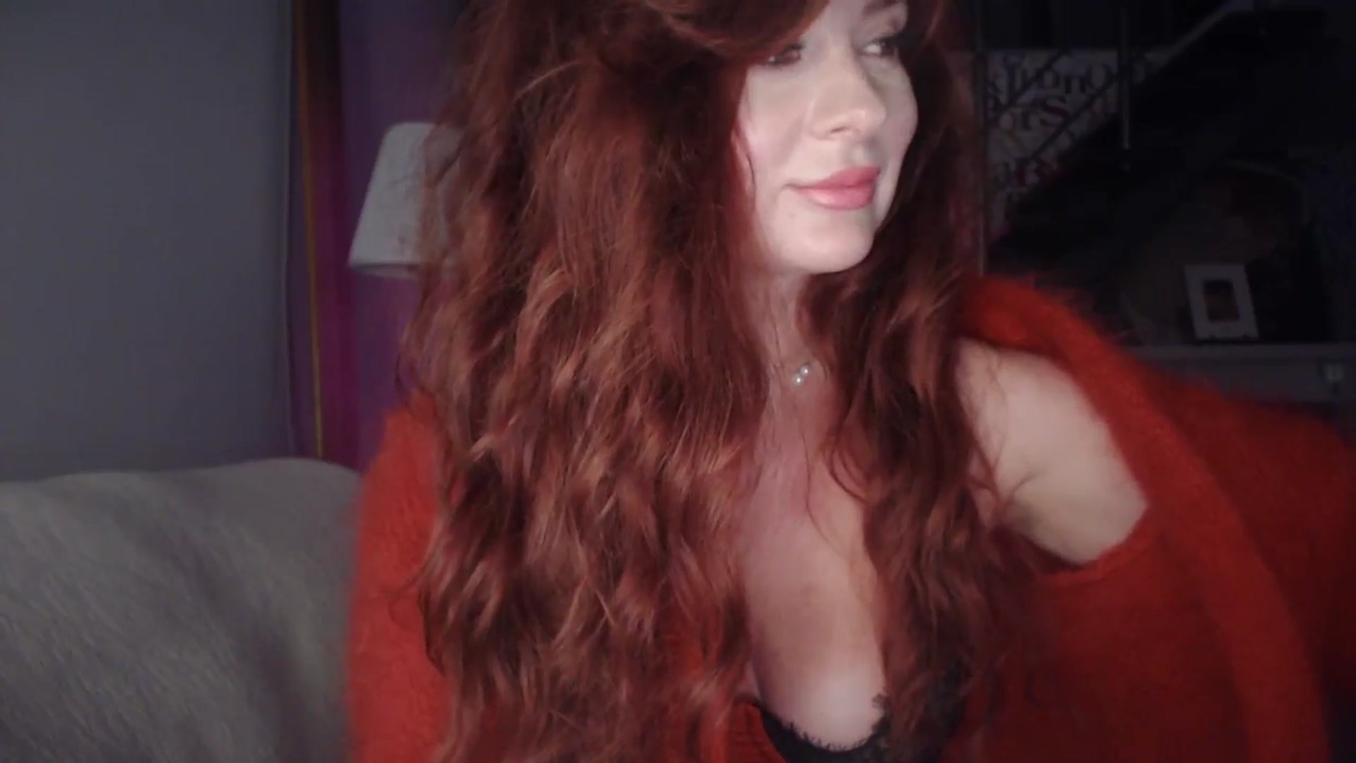 Gallery image thumbnail from Unhappy_one's myfreecams stream on, 10/28/2025, 15:26 image 15 of 20