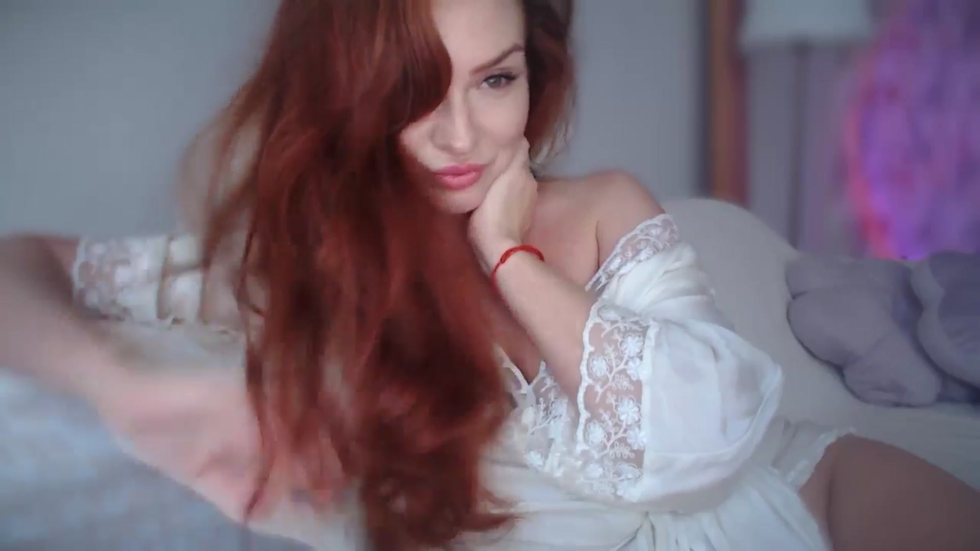 Gallery image thumbnail from Unhappy_one's myfreecams stream on, 10/30/2025, 14:22 image 12 of 20